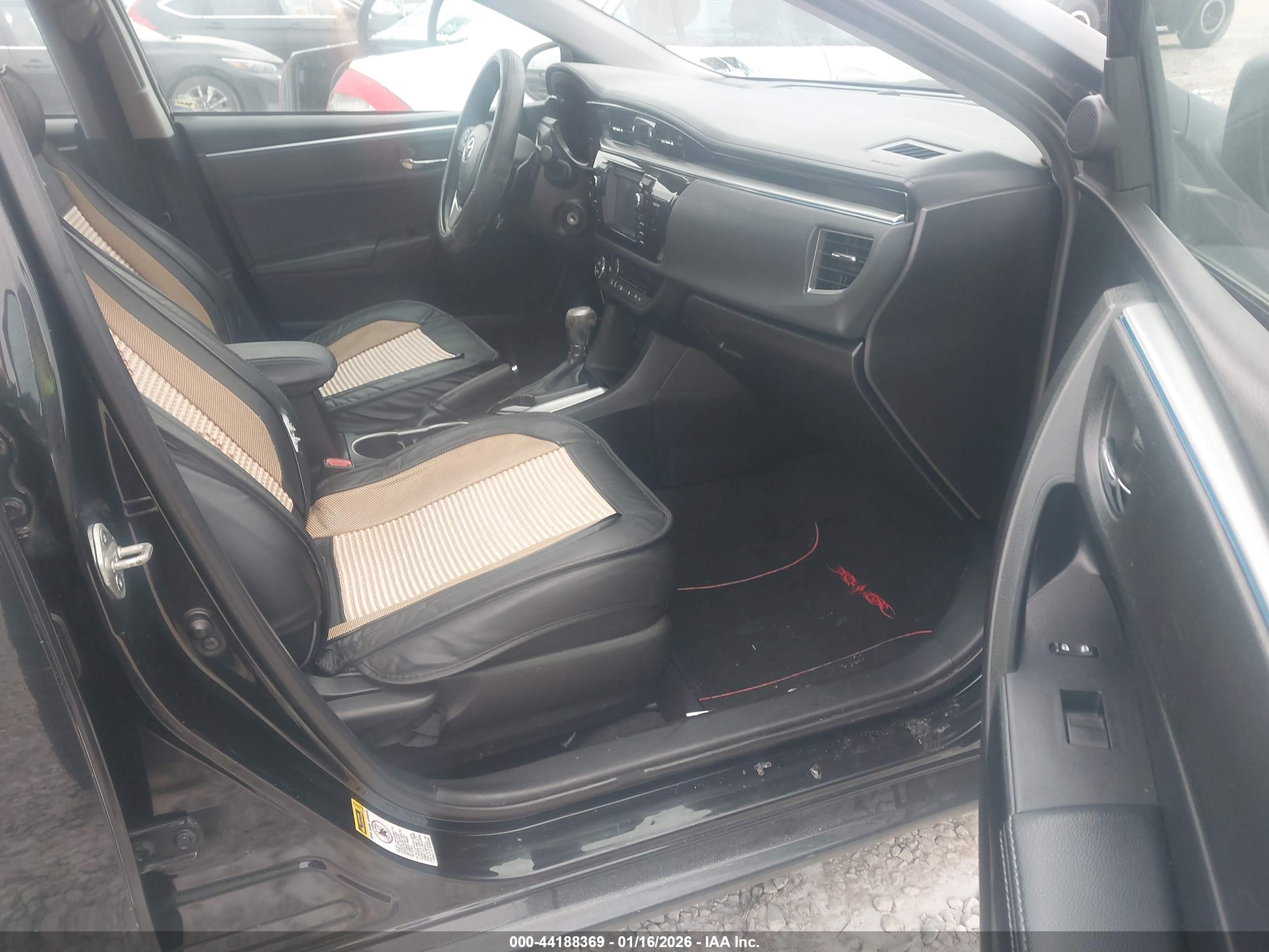 TOYOTA COROLLA image 5