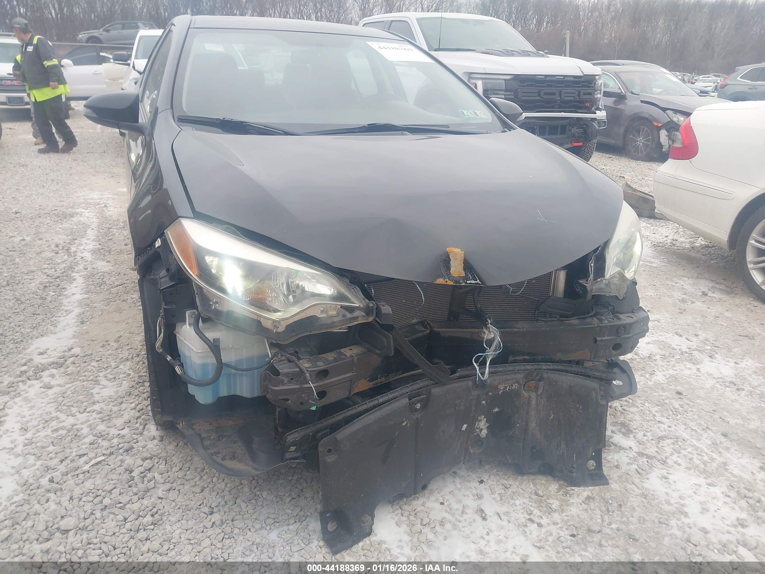 TOYOTA COROLLA image 6