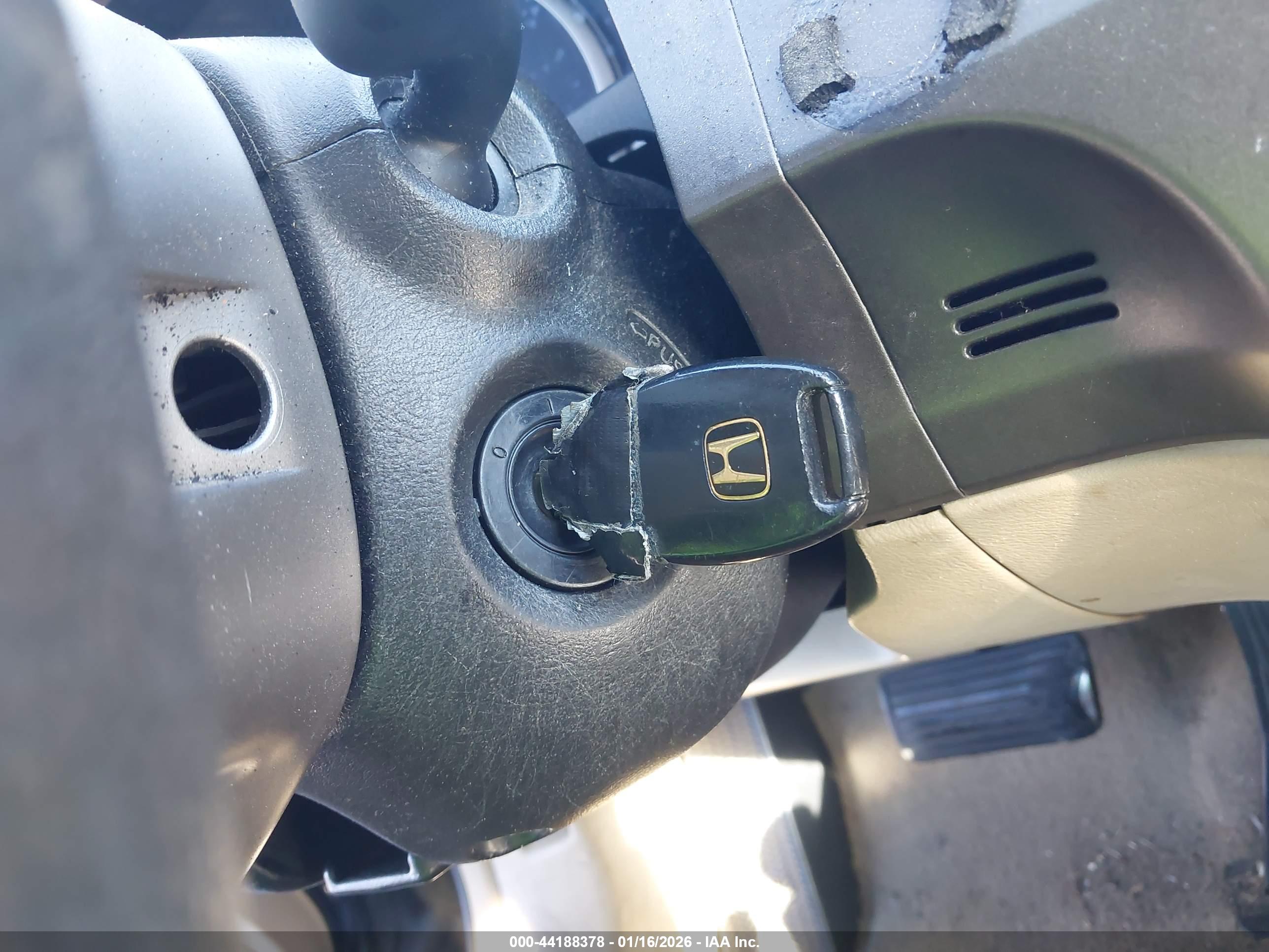 HONDA CIVIC image 11