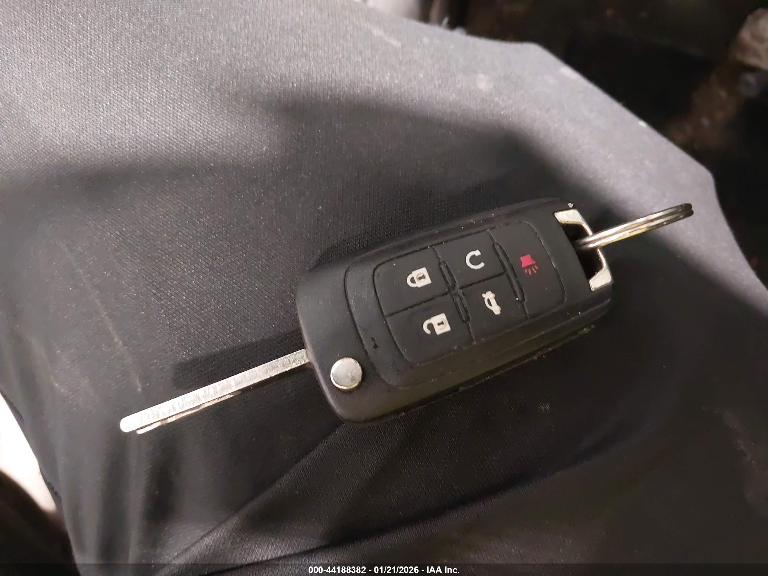 CHEVROLET EQUINOX image 11