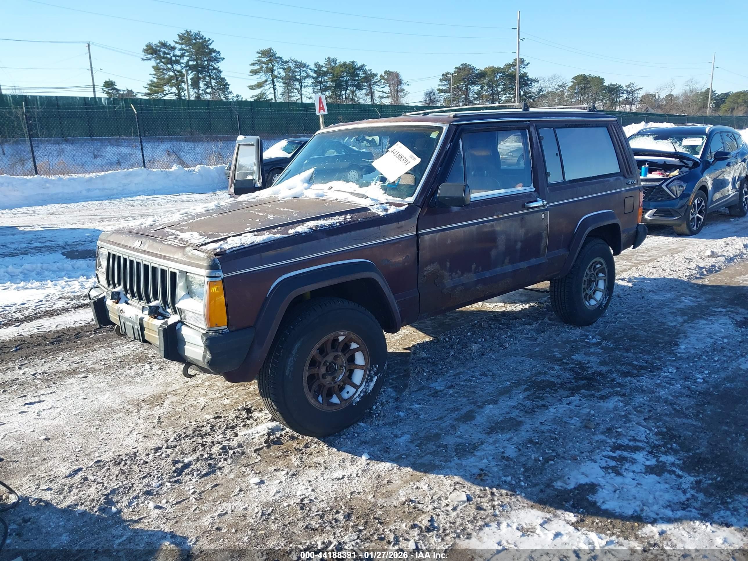 JEEP CHEROKEE image 2
