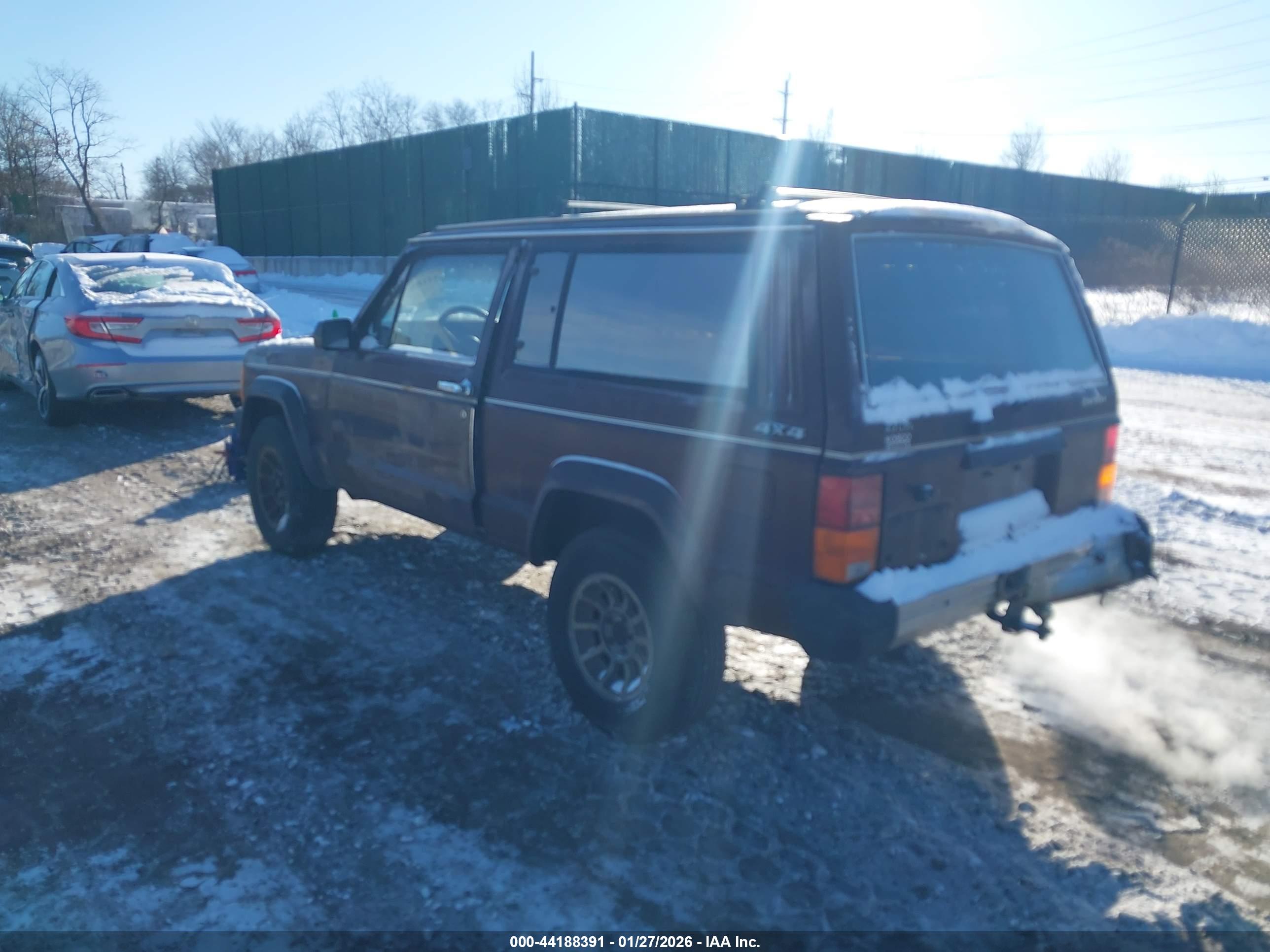 JEEP CHEROKEE image 3