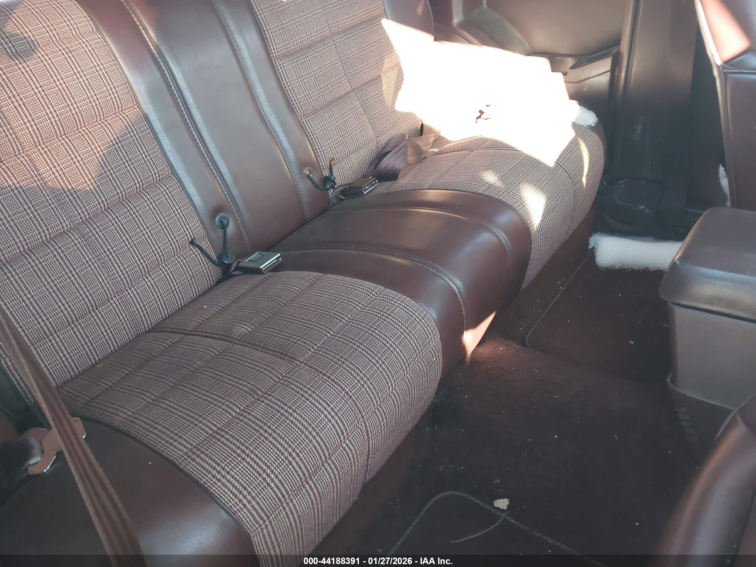 JEEP CHEROKEE image 8