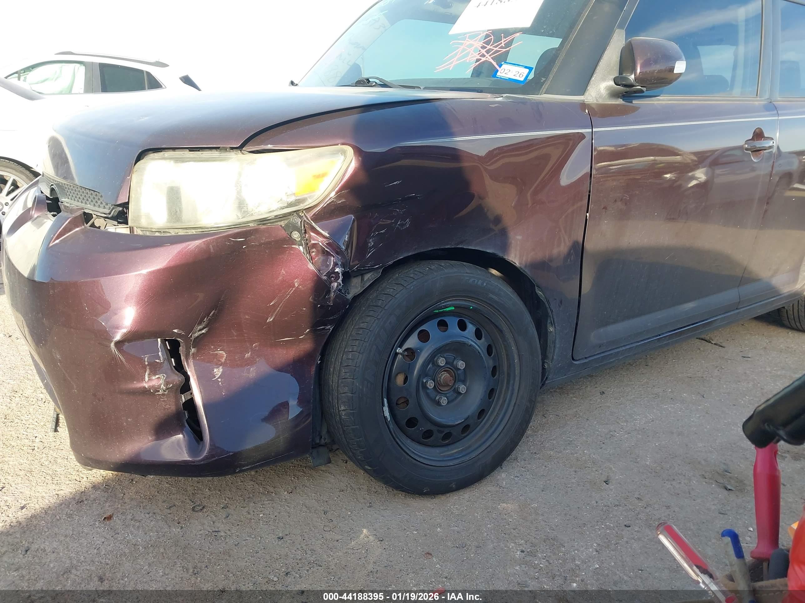 SCION XB image 6