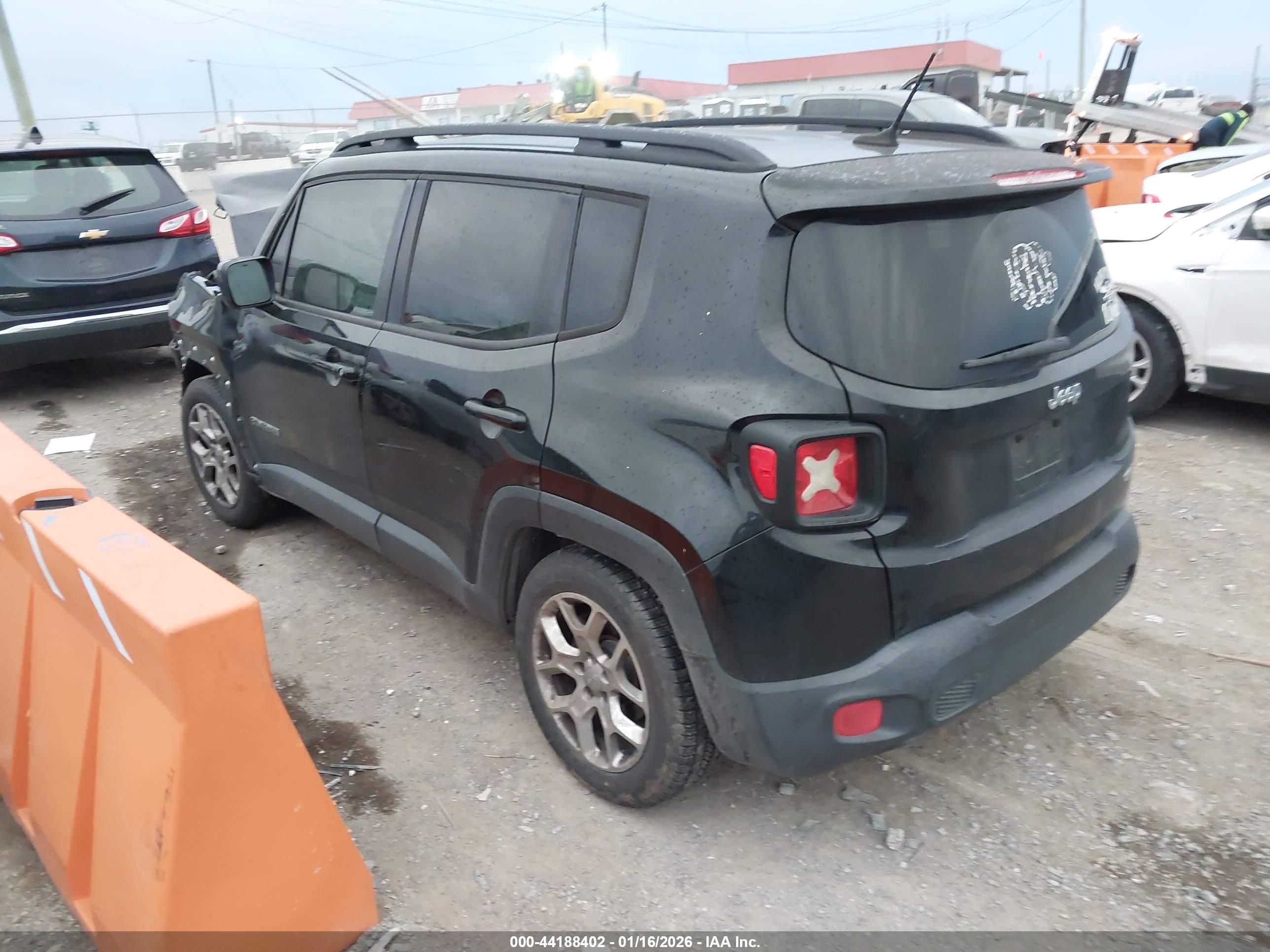 JEEP RENEGADE image 3