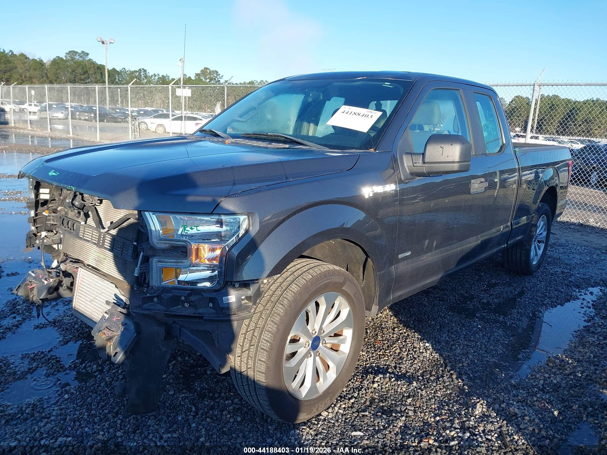 FORD F-150 image 2