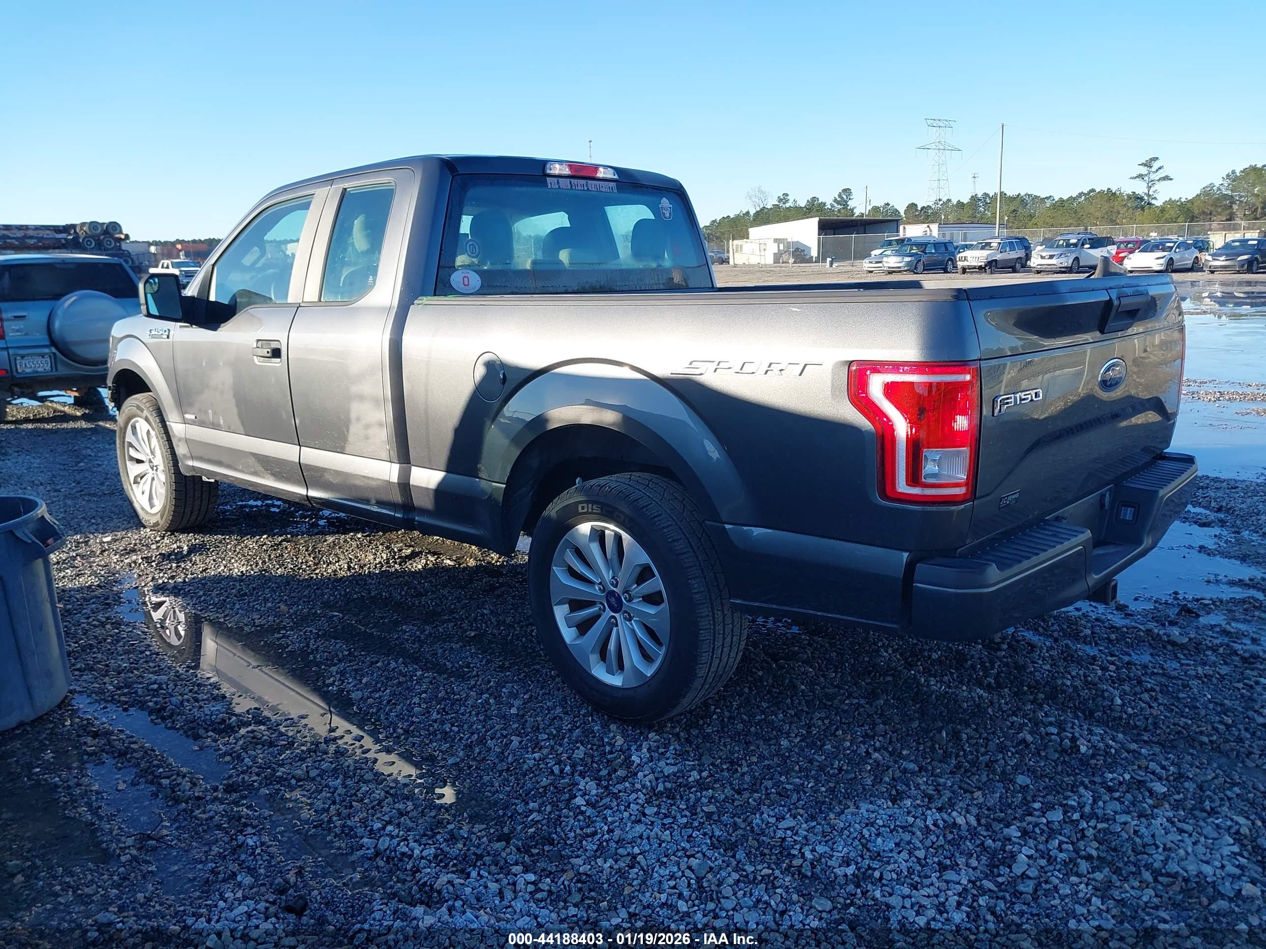 FORD F-150 image 3