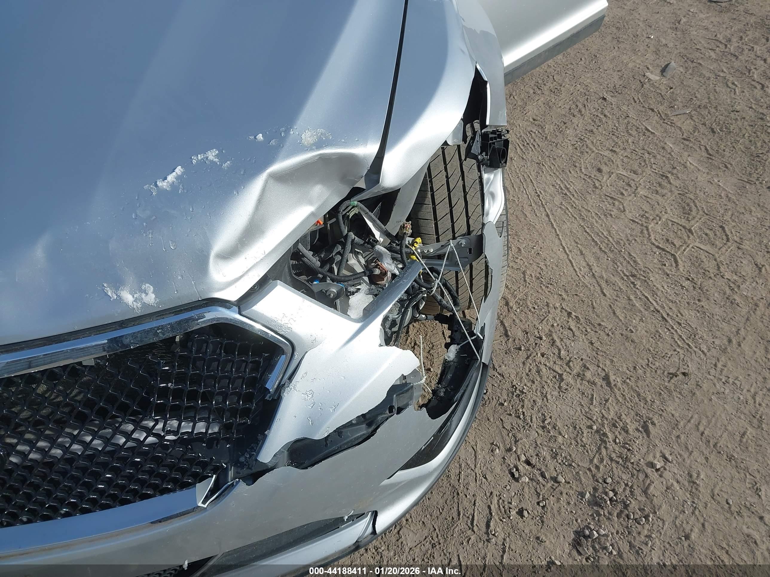 FORD TAURUS image 6