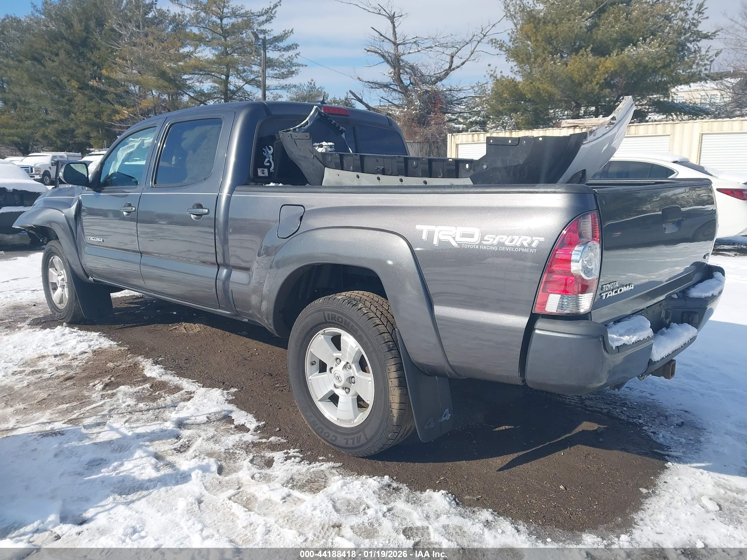 TOYOTA TACOMA image 3