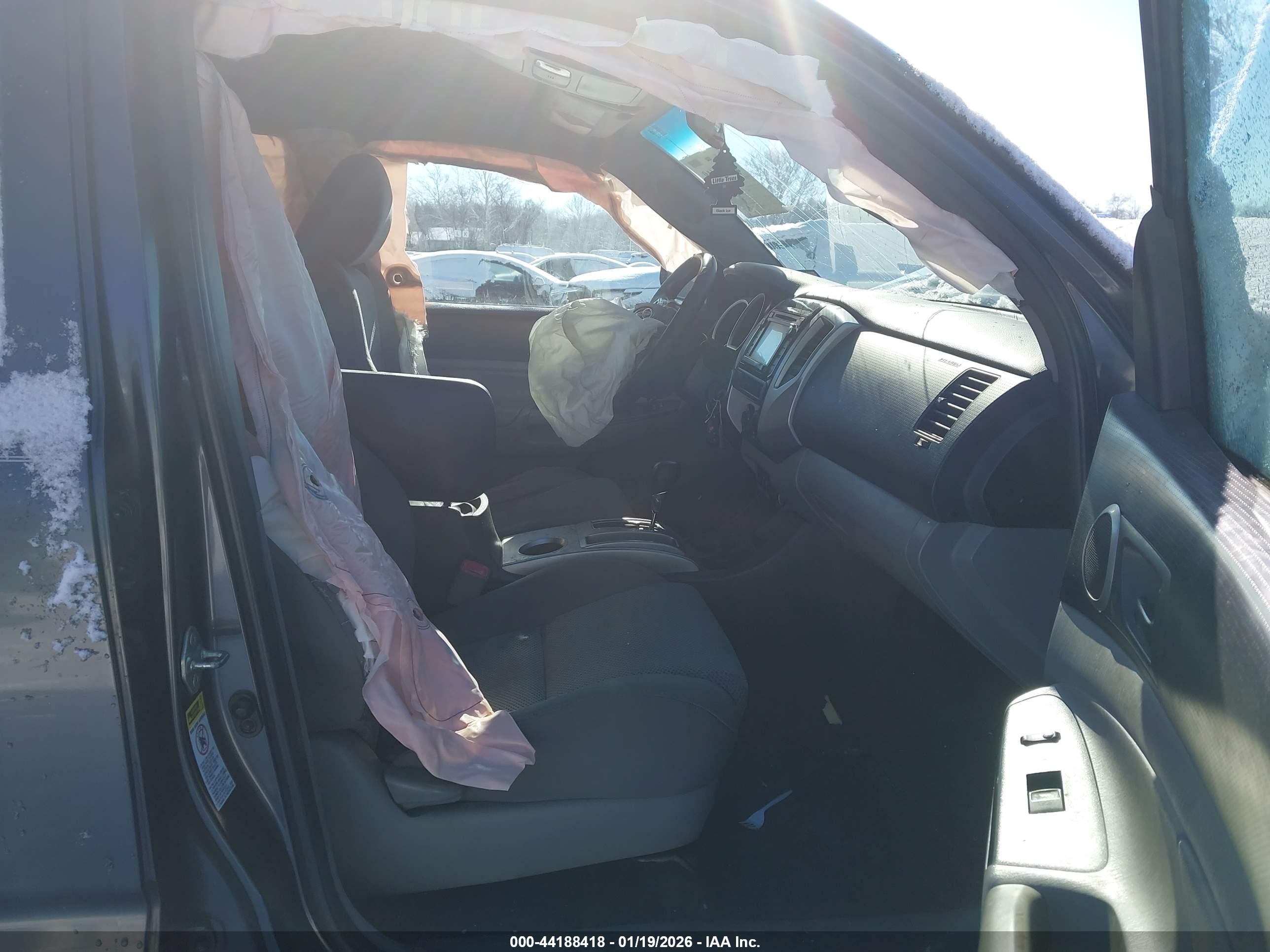 TOYOTA TACOMA image 5