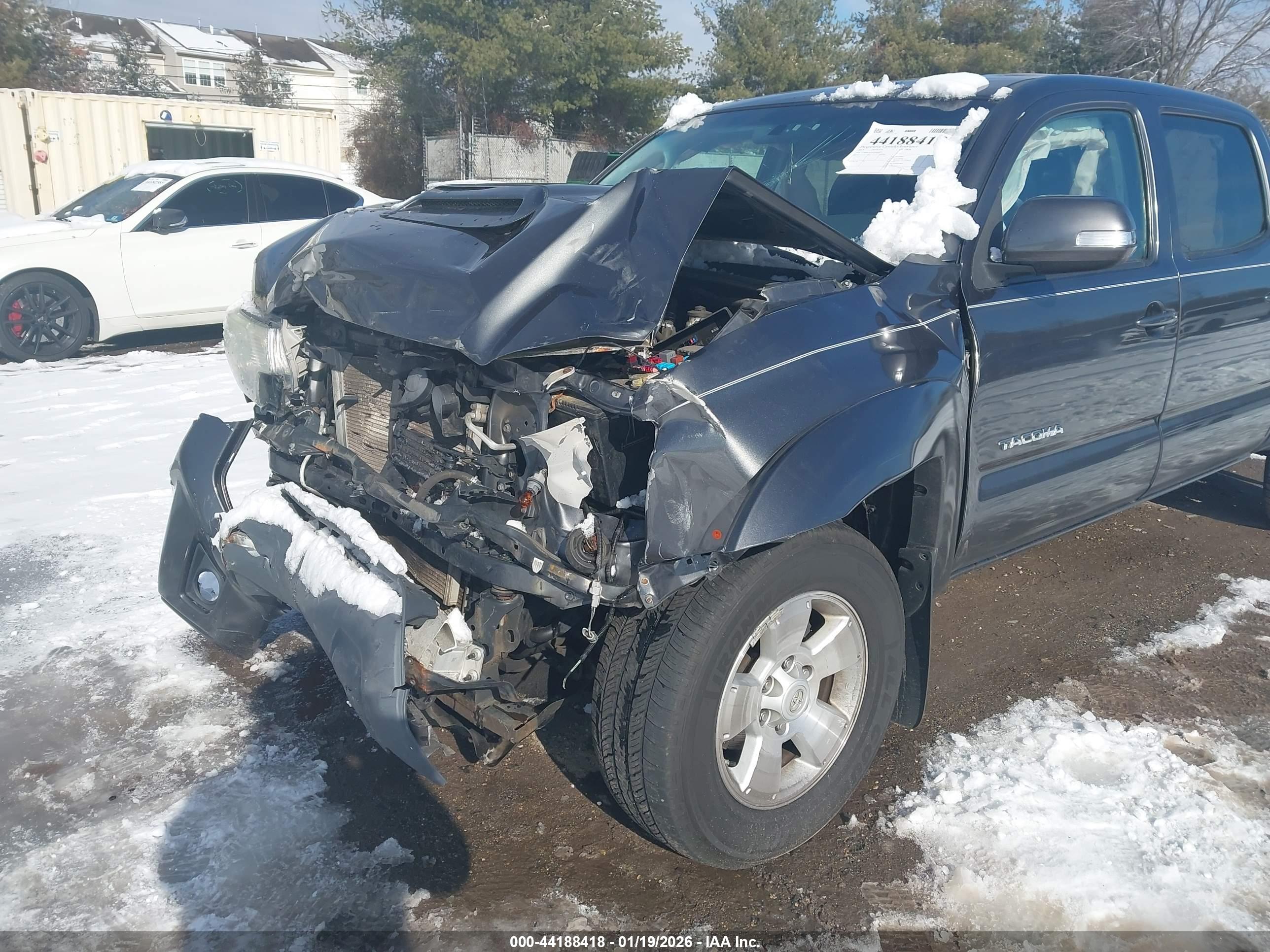 TOYOTA TACOMA image 6