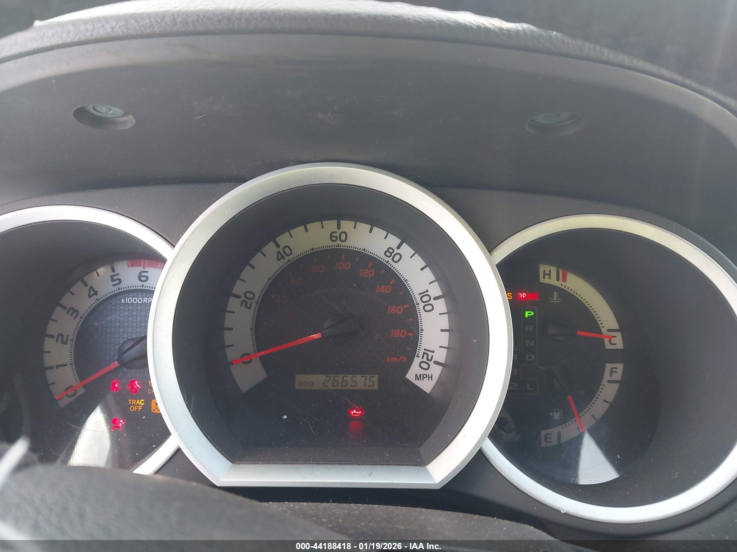 TOYOTA TACOMA image 7