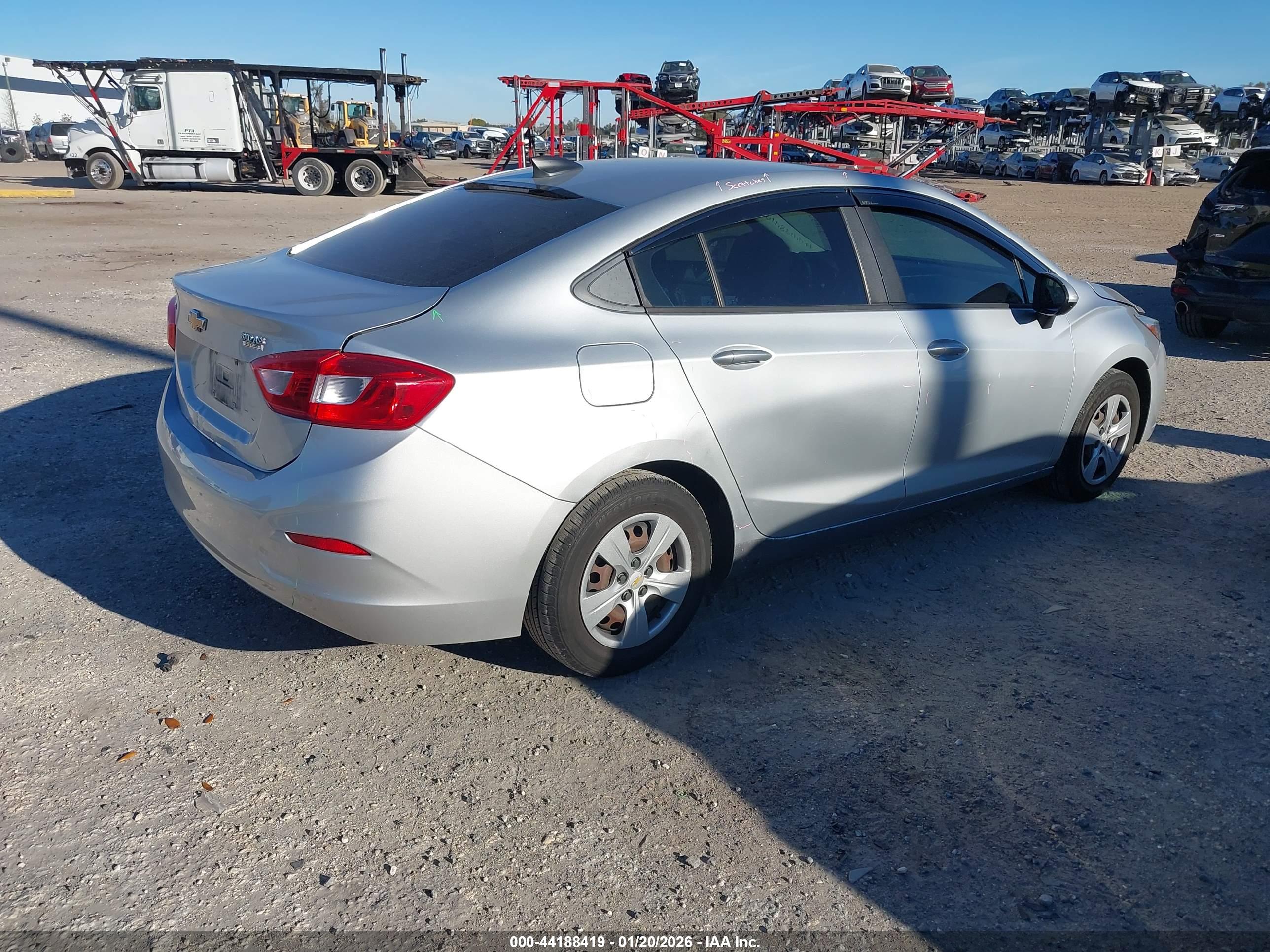 CHEVROLET CRUZE image 4