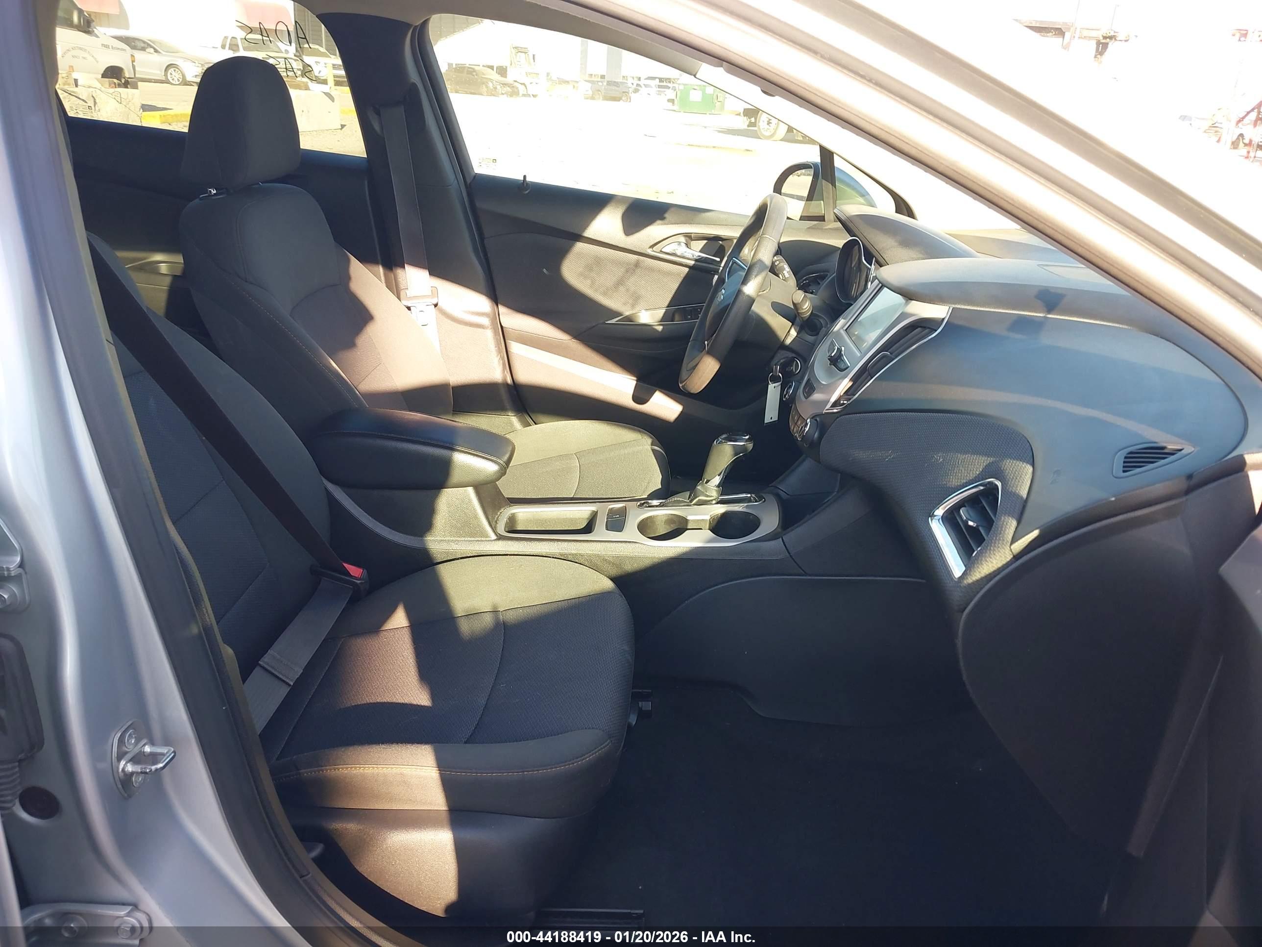 CHEVROLET CRUZE image 5