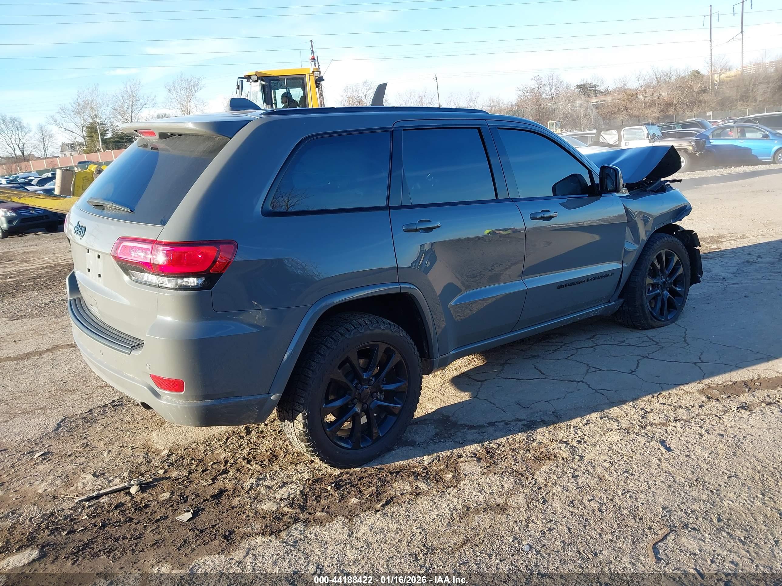 JEEP GRAND image 4