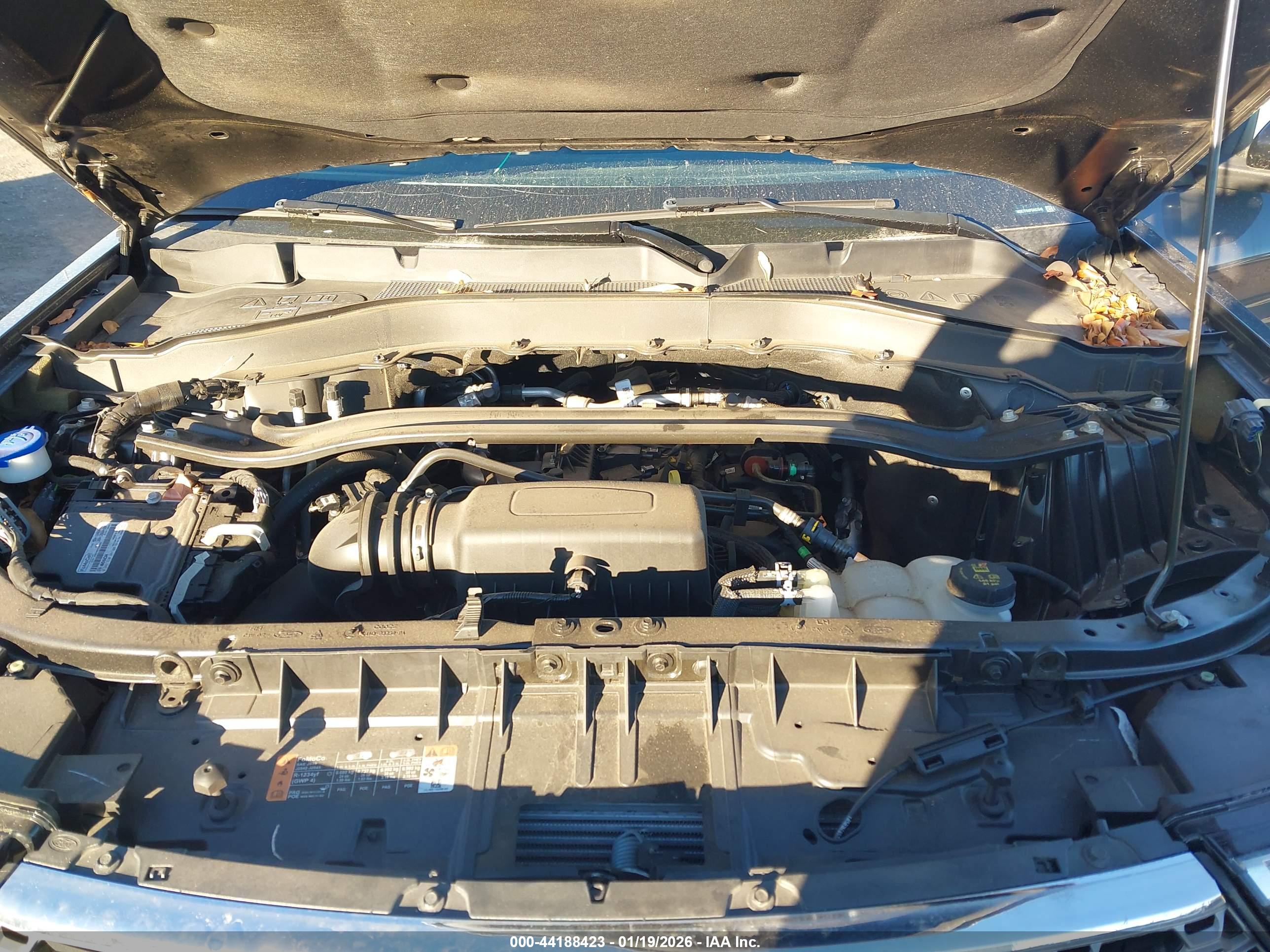 FORD EXPLORER image 10