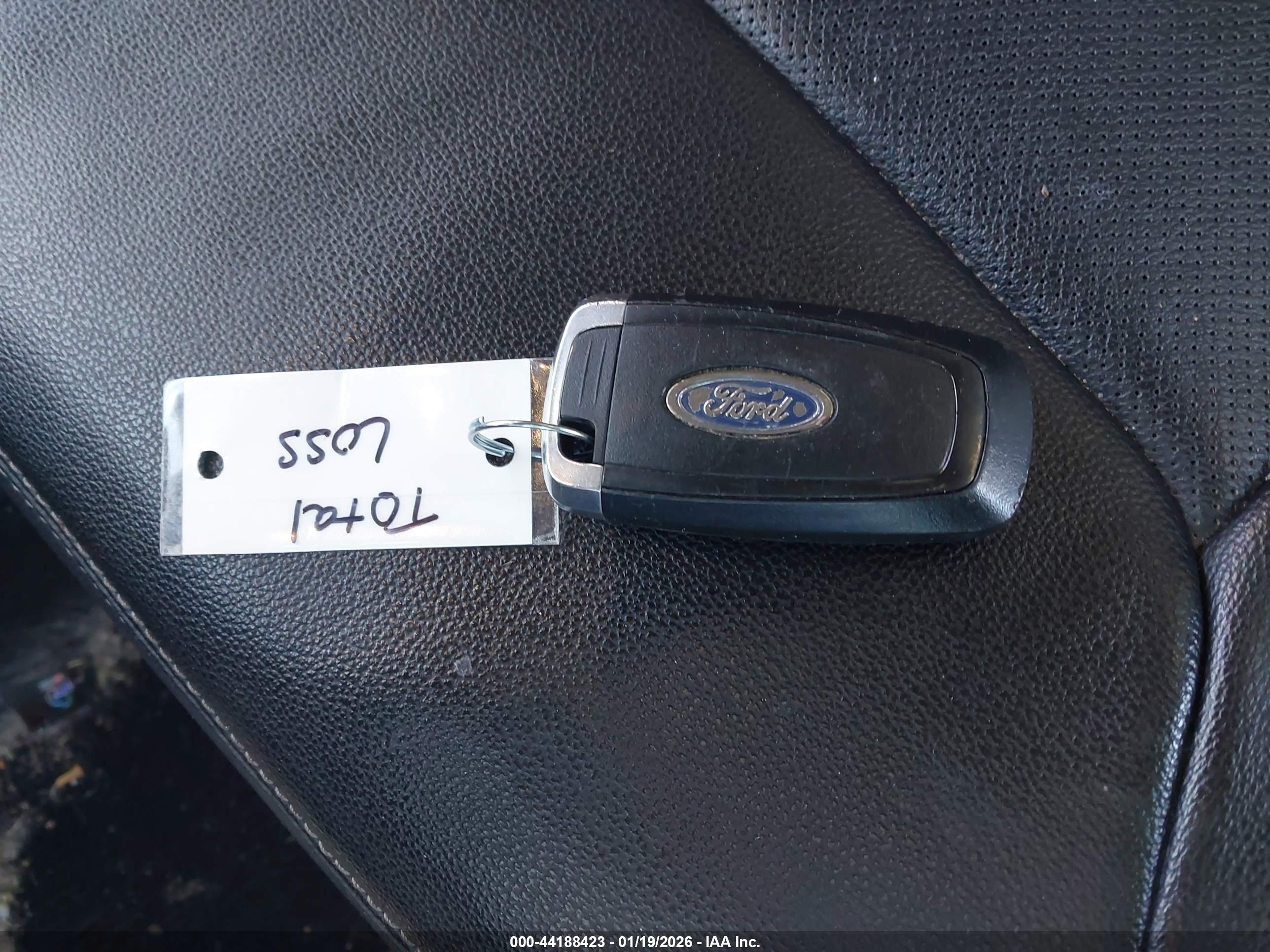 FORD EXPLORER image 11
