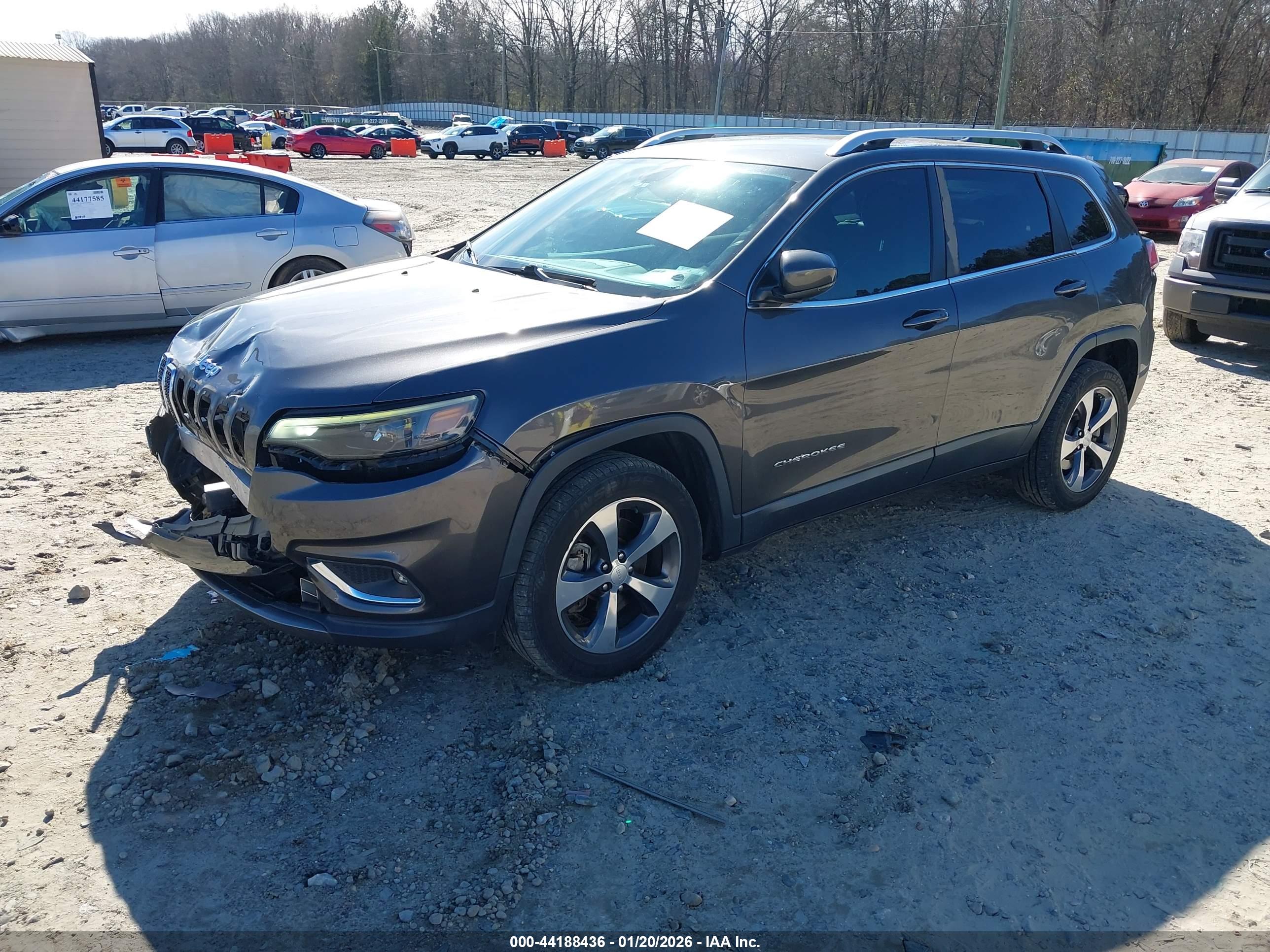 JEEP CHEROKEE image 2