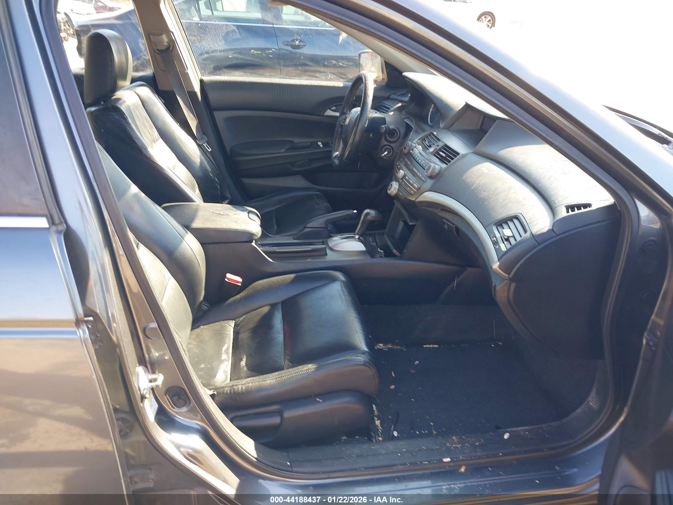HONDA ACCORD image 5