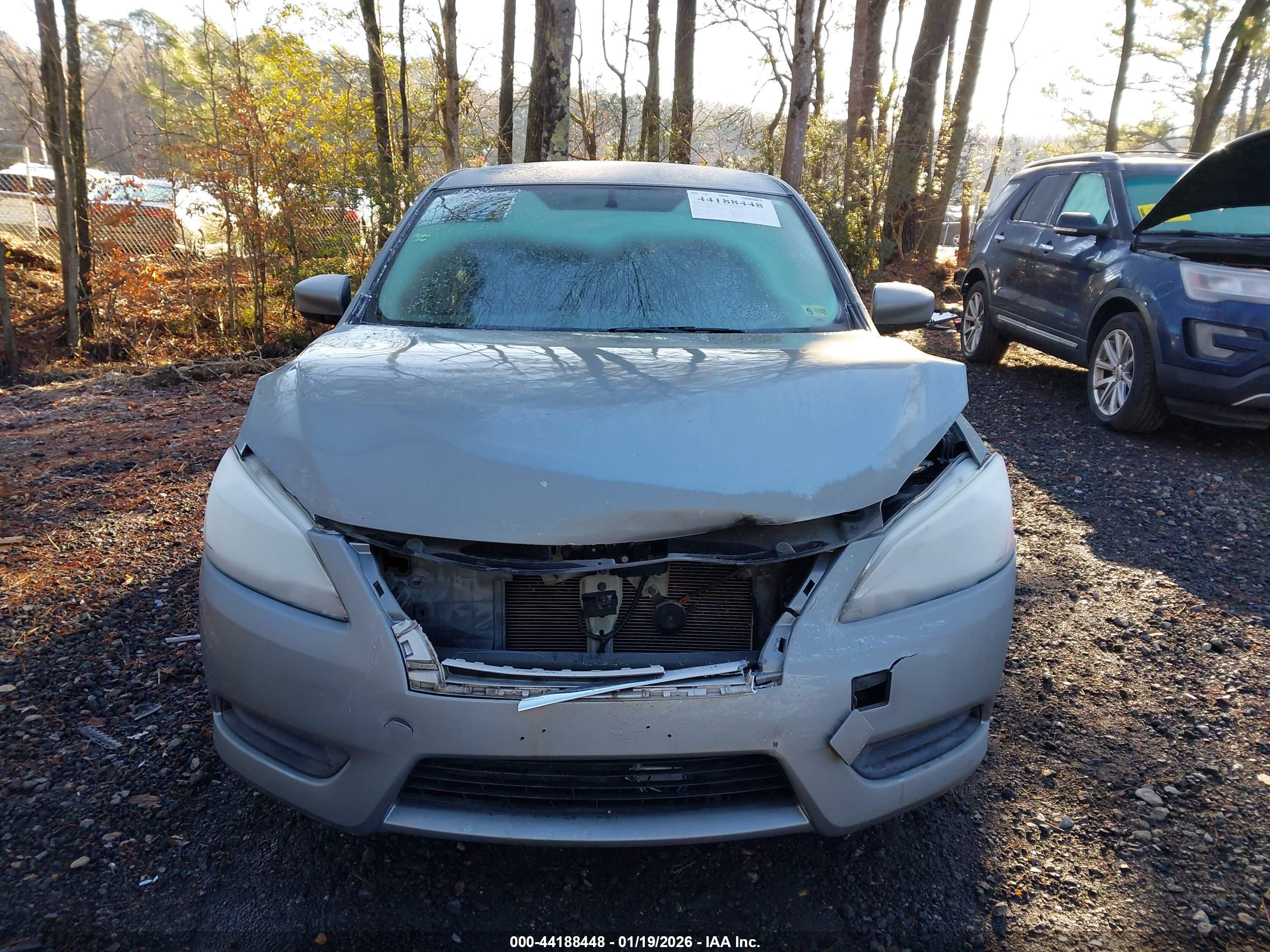 NISSAN SENTRA image 6