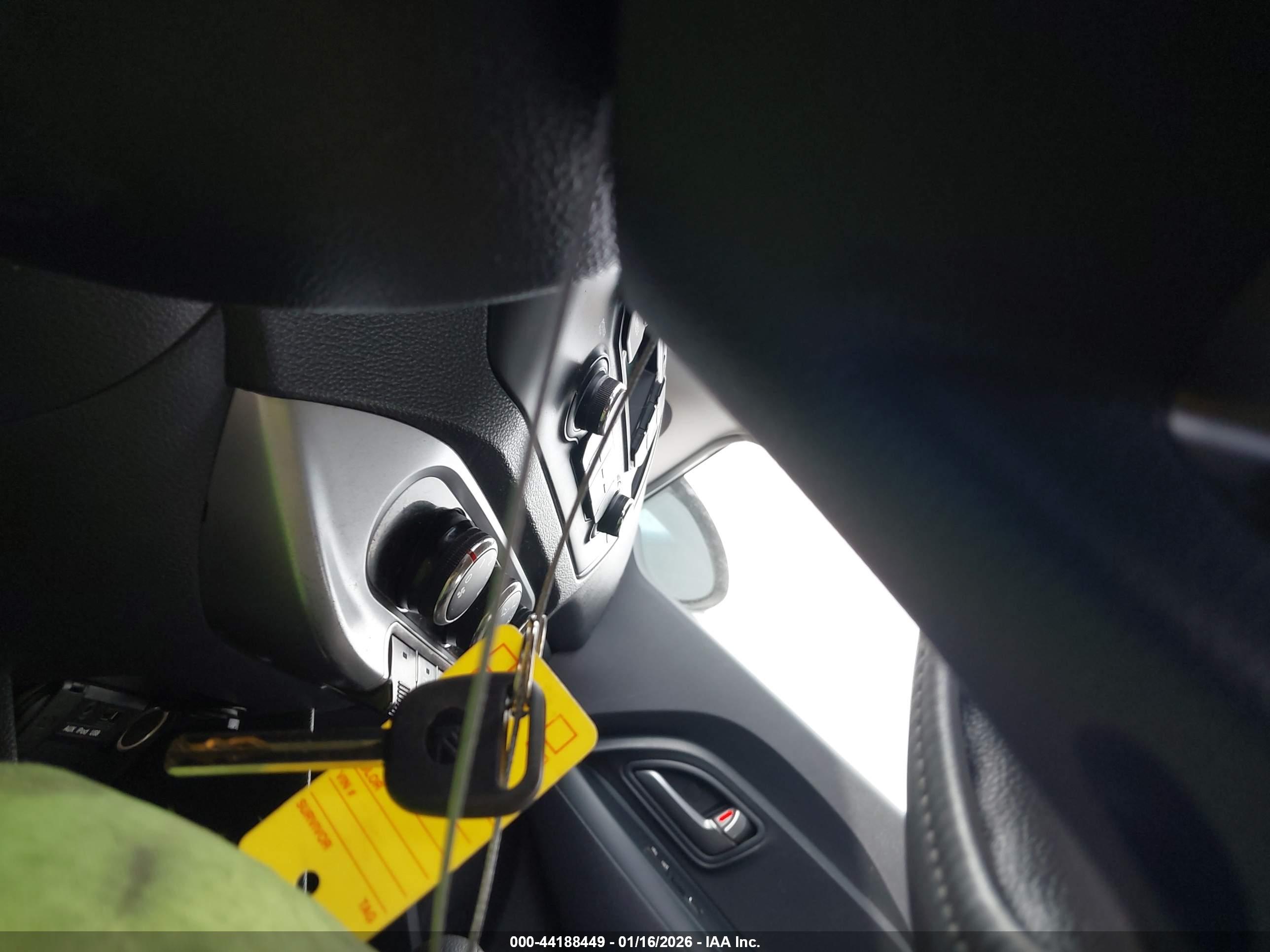 KIA RIO image 11