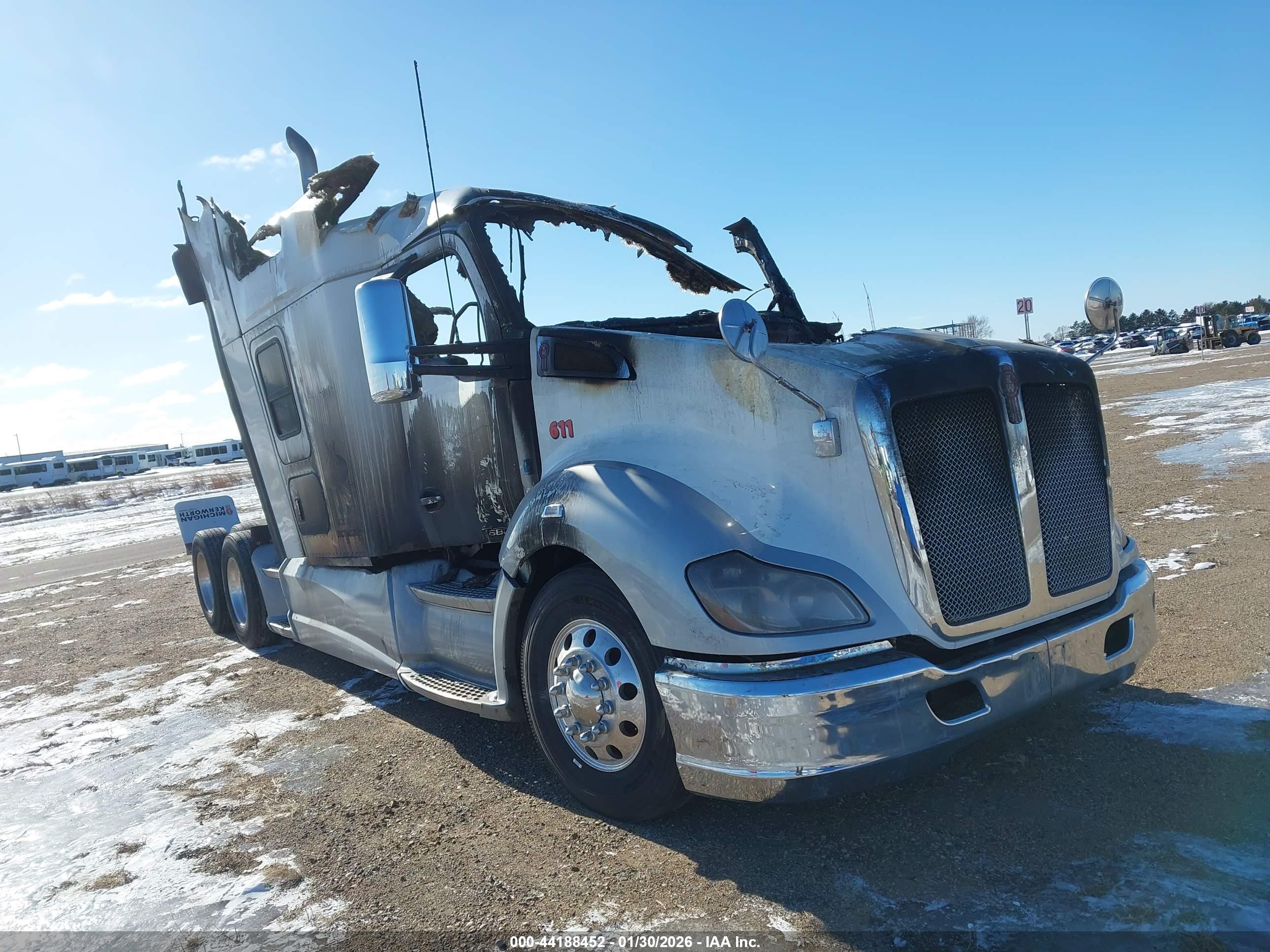 KENWORTH T680 image 2