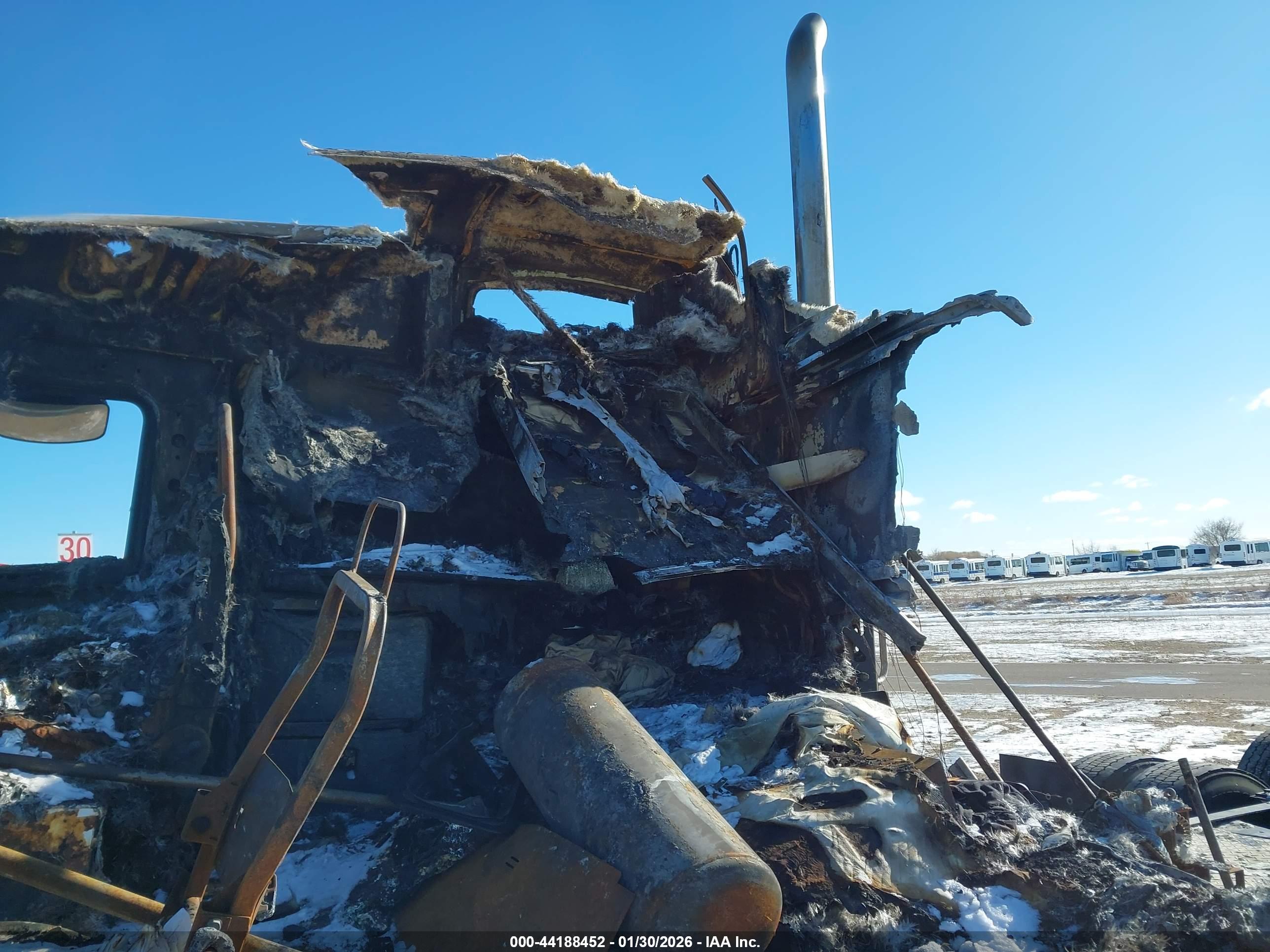 KENWORTH T680 image 8