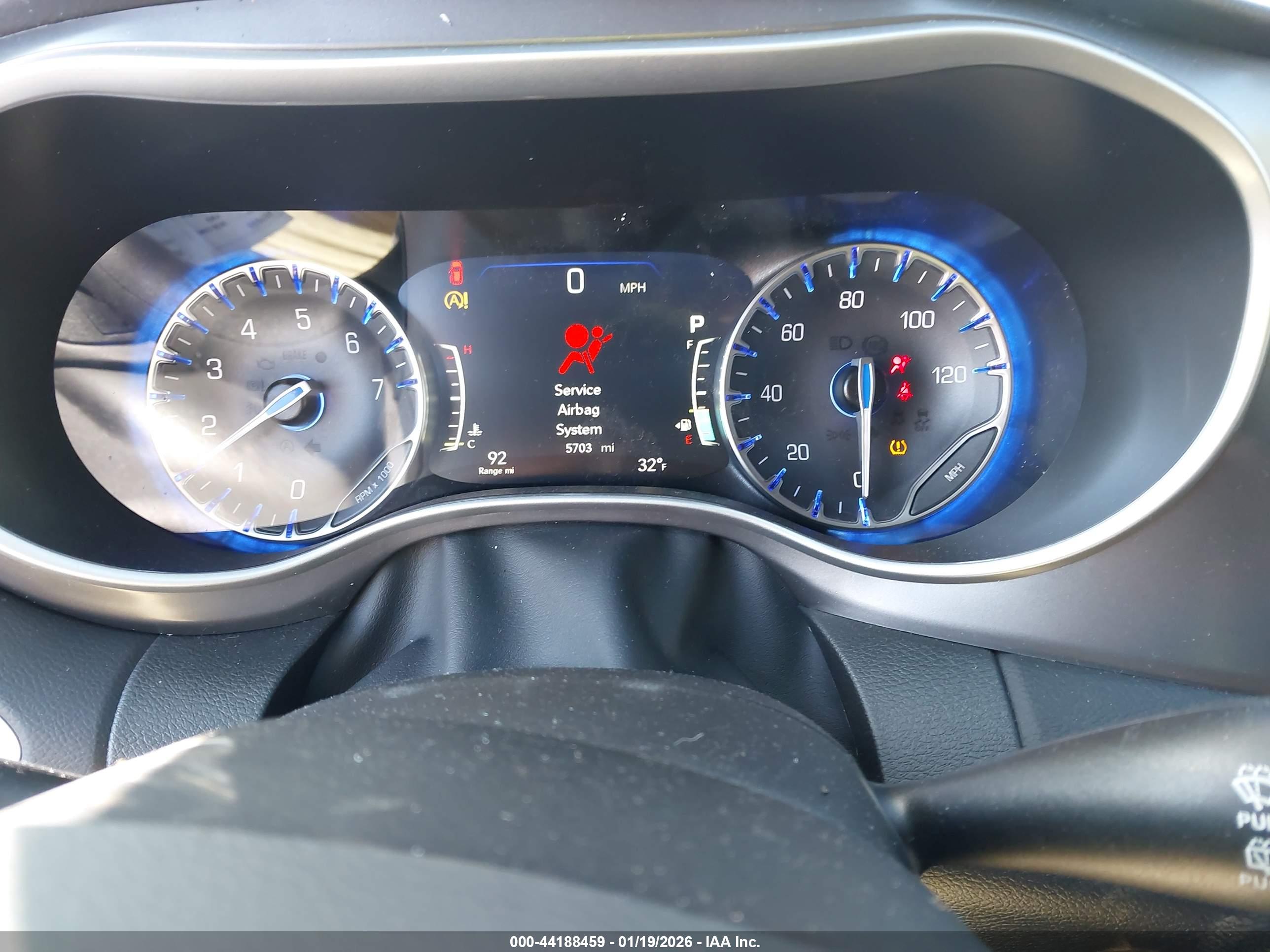 CHRYSLER PACIFICA image 7