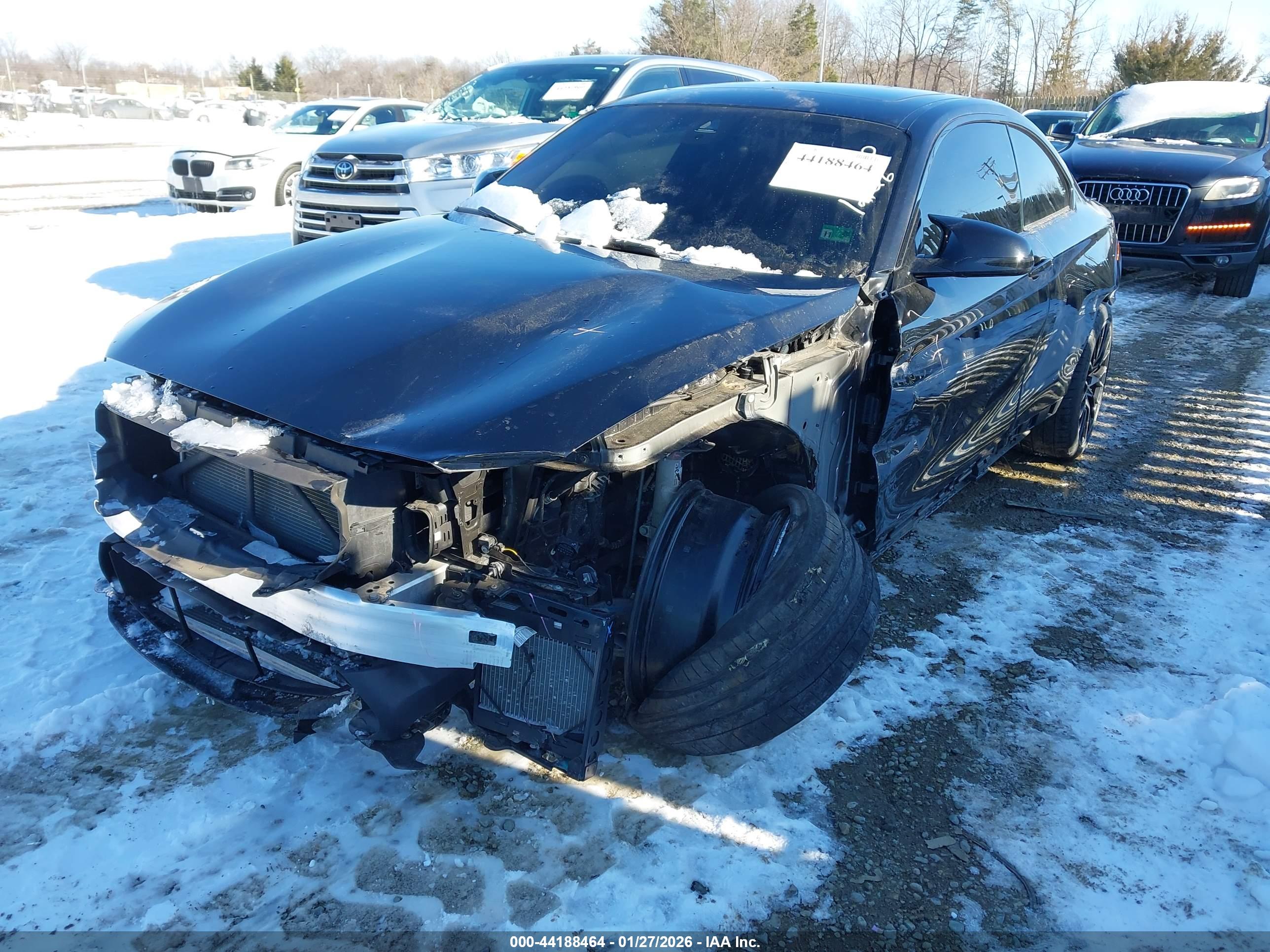 BMW M2 image 2