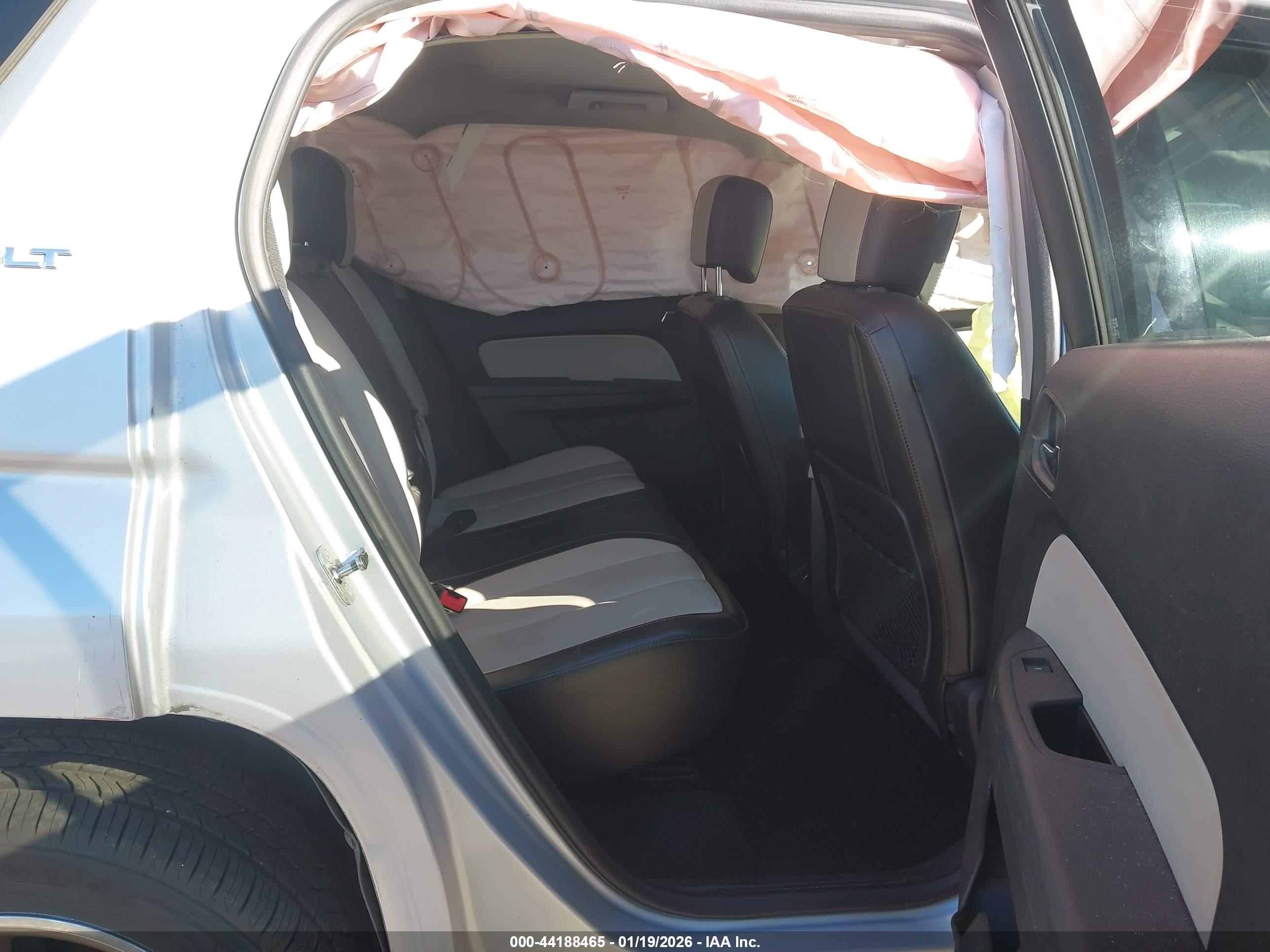 GMC TERRAIN image 8
