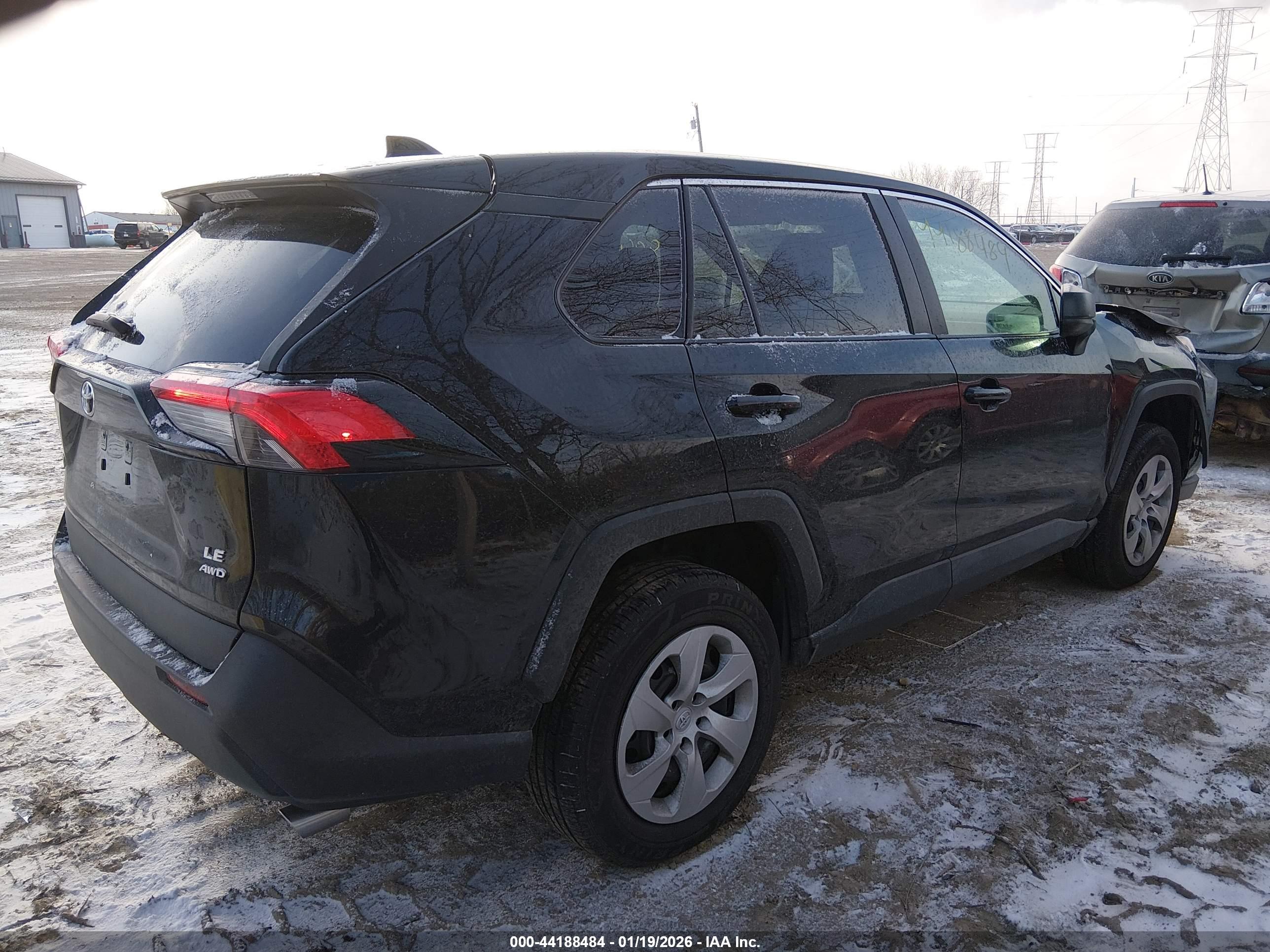 TOYOTA RAV4 image 4