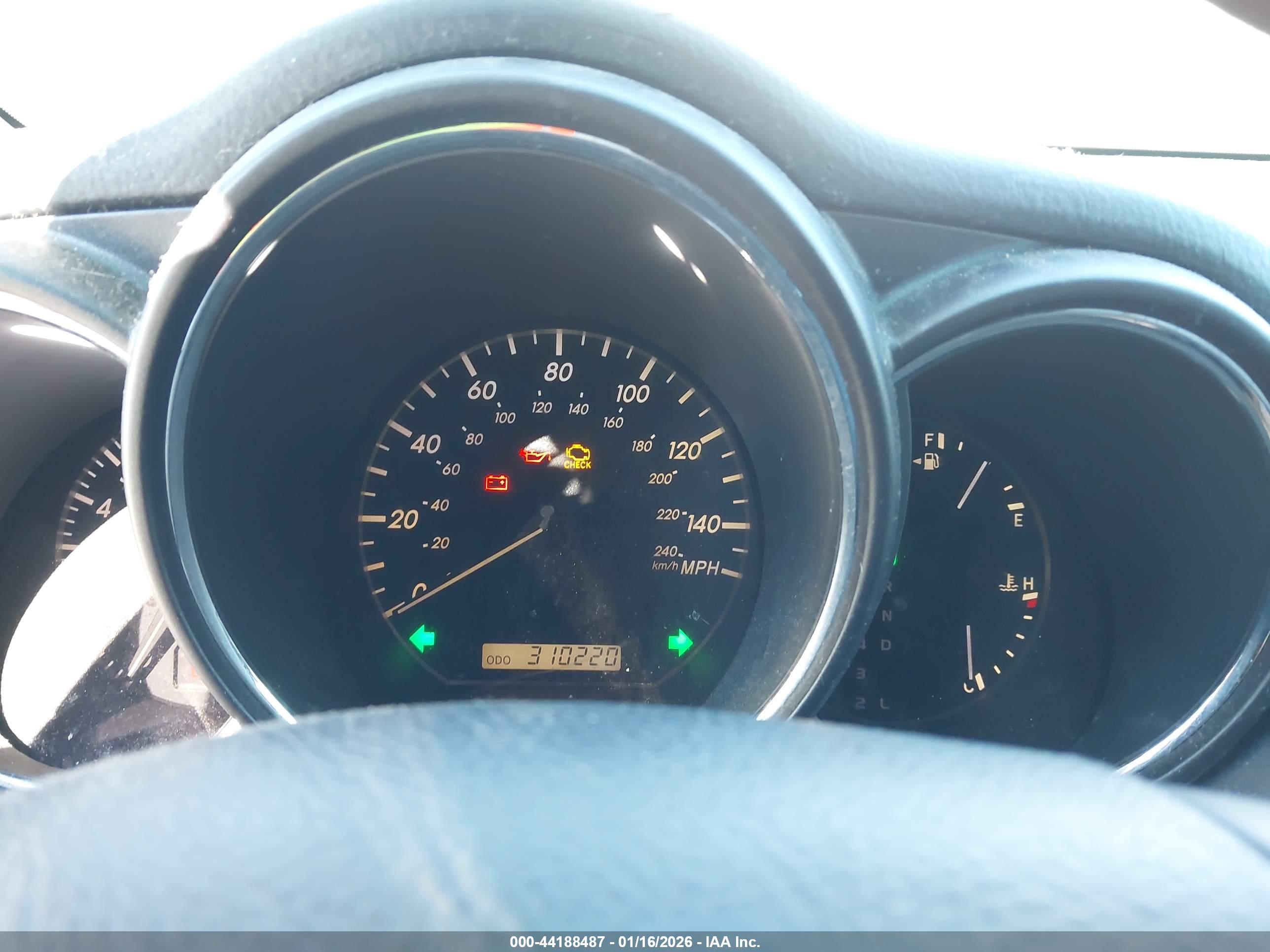 LEXUS RX image 7