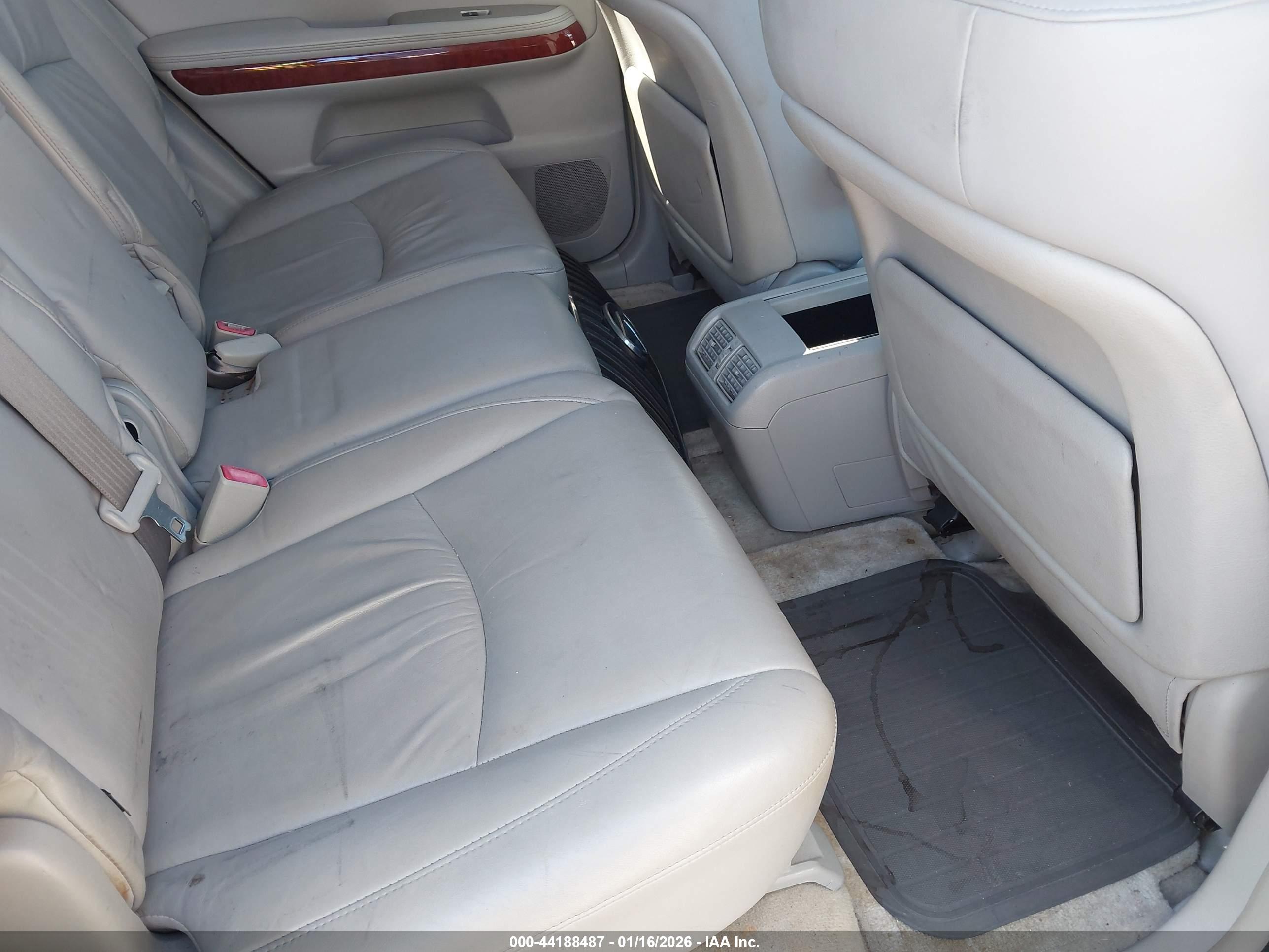 LEXUS RX image 8