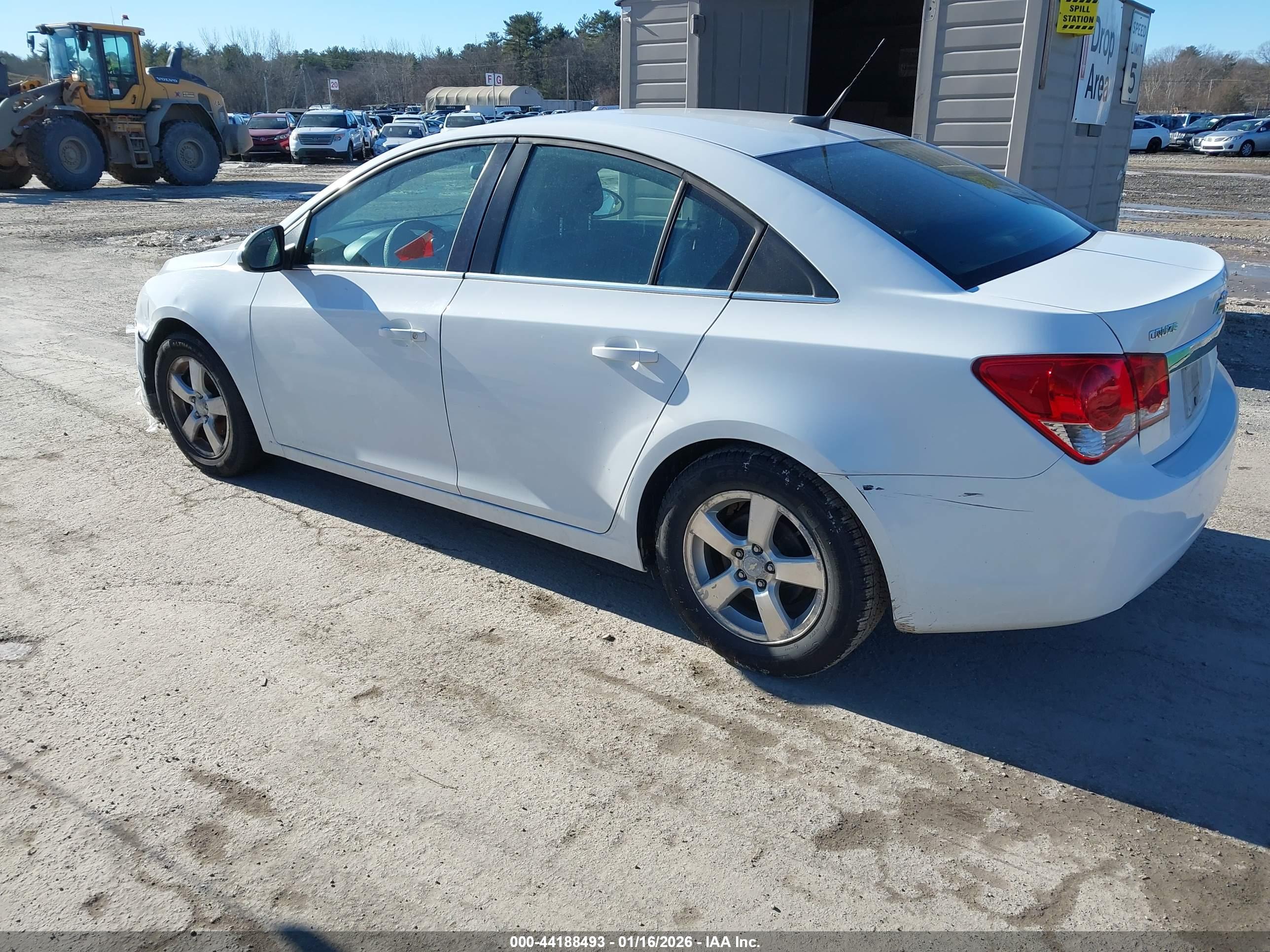 CHEVROLET CRUZE image 3