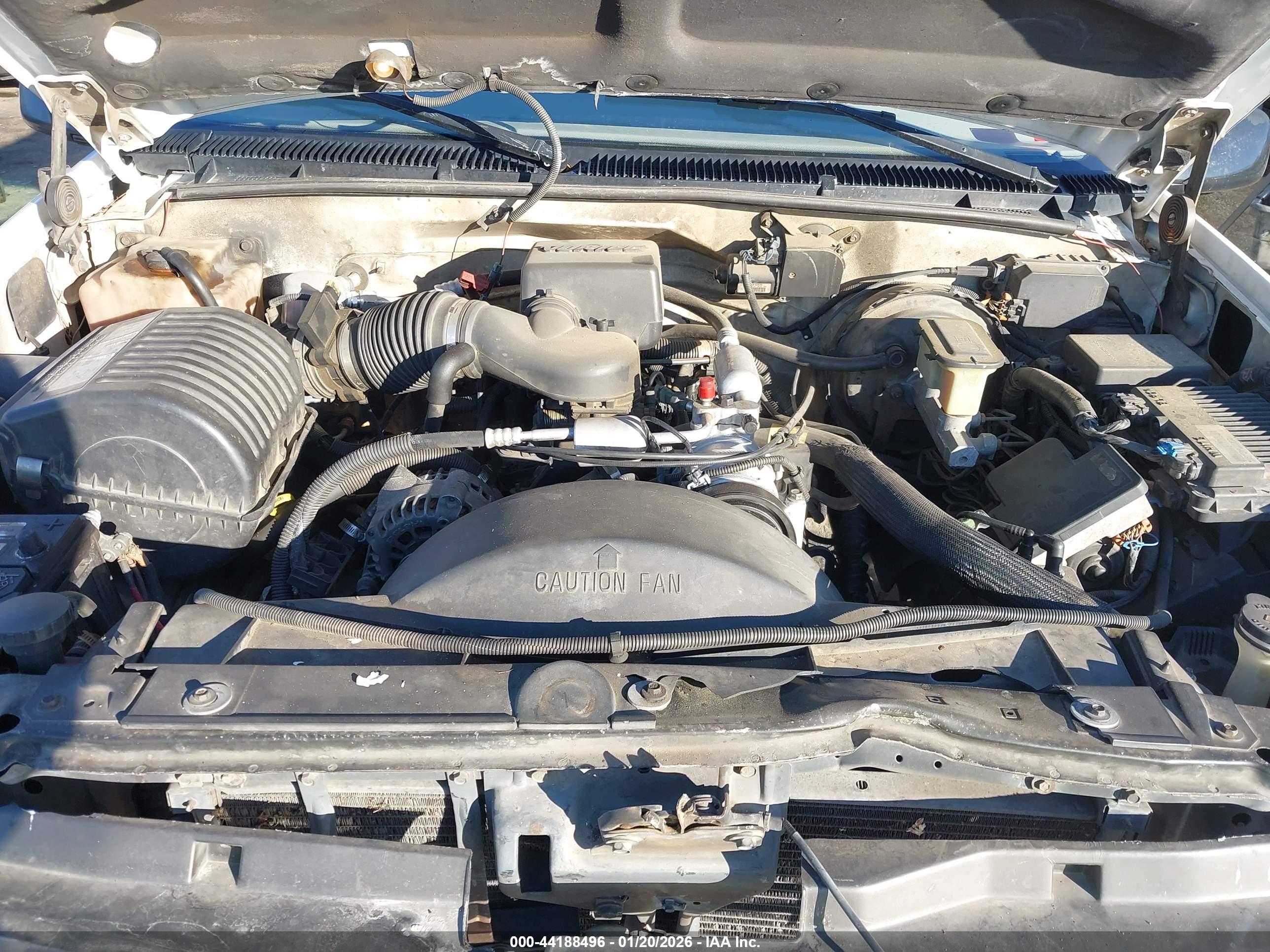 CHEVROLET K2500 image 10