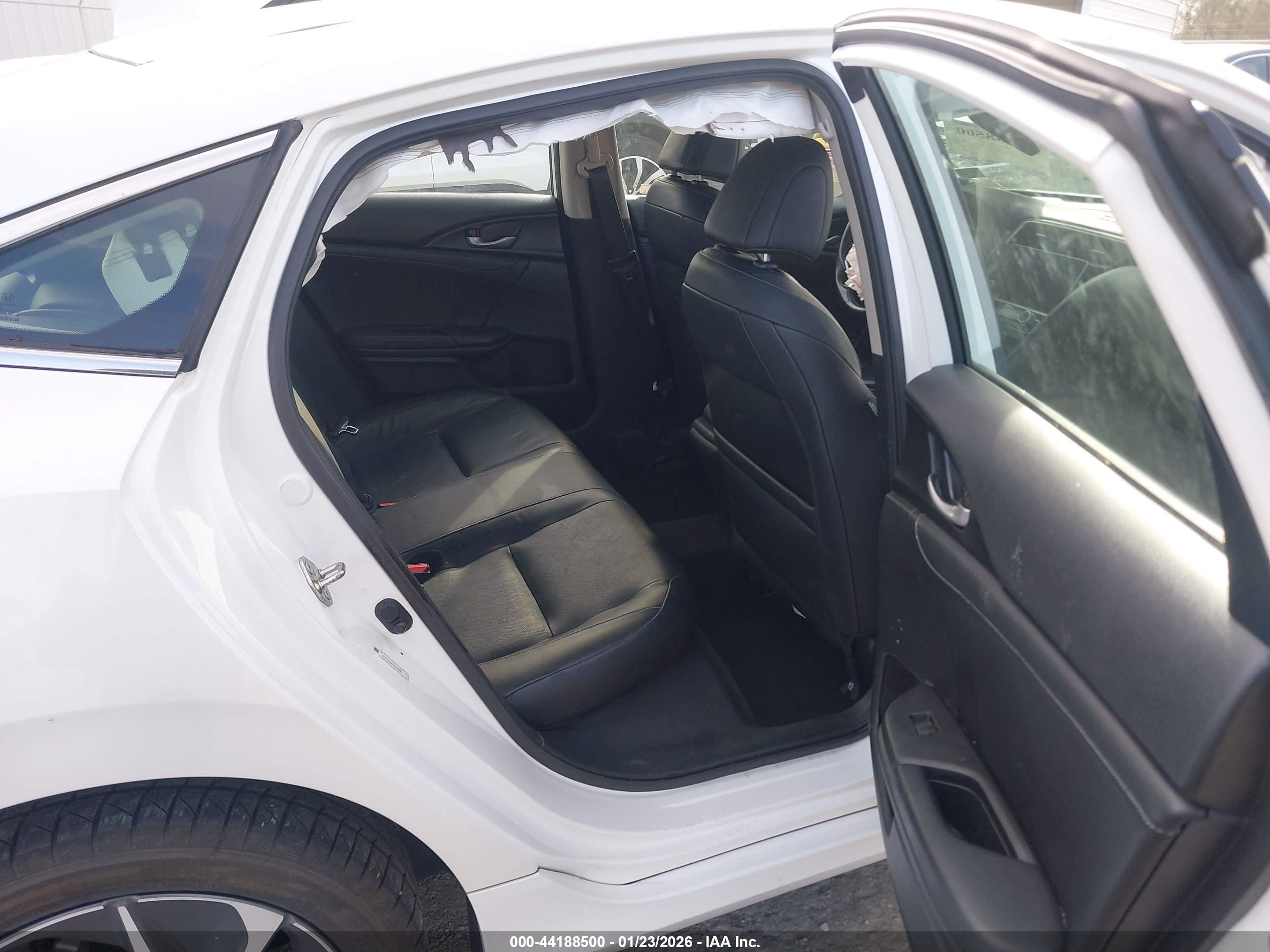 HONDA INSIGHT image 8