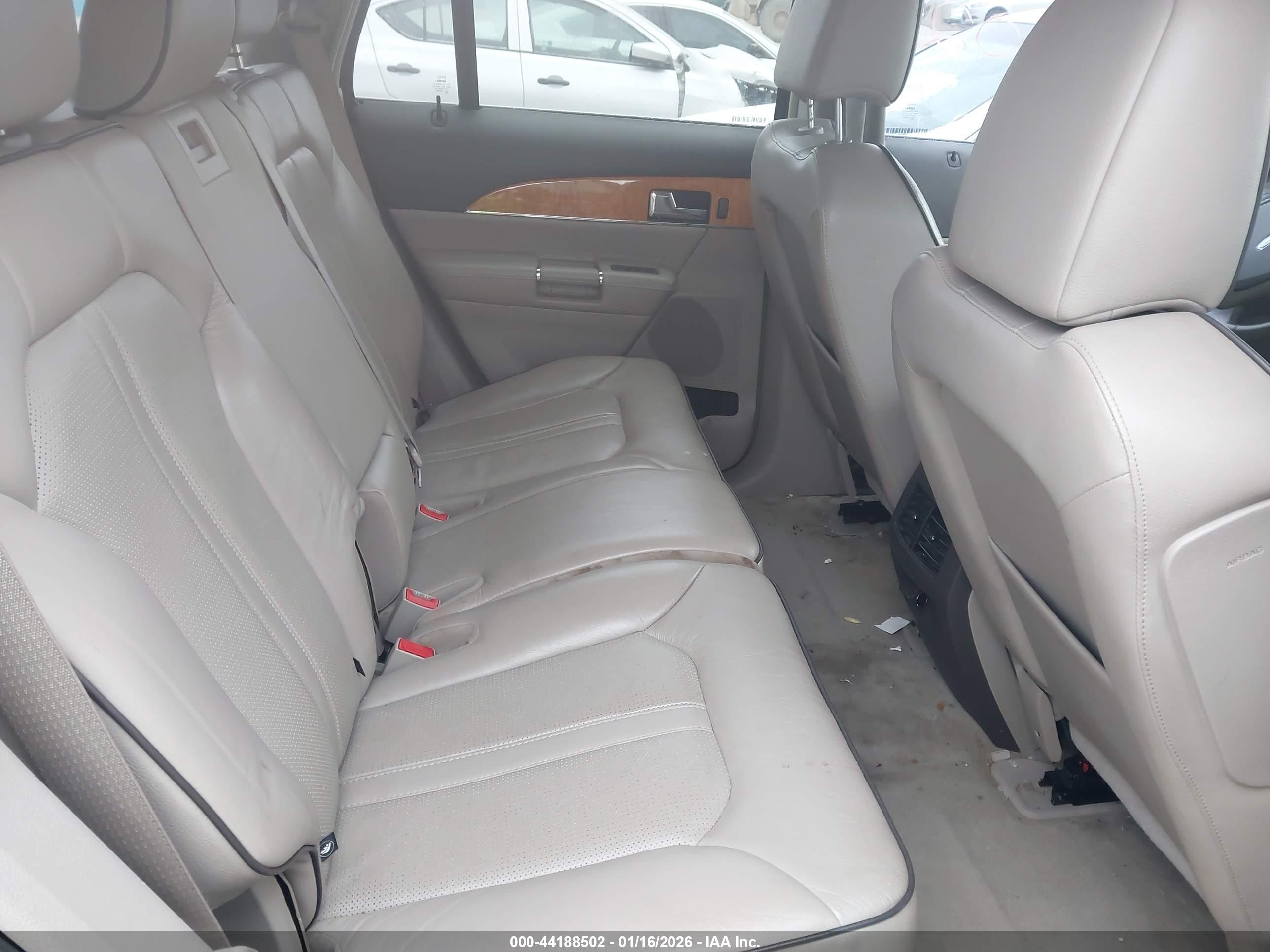 LINCOLN MKX image 8