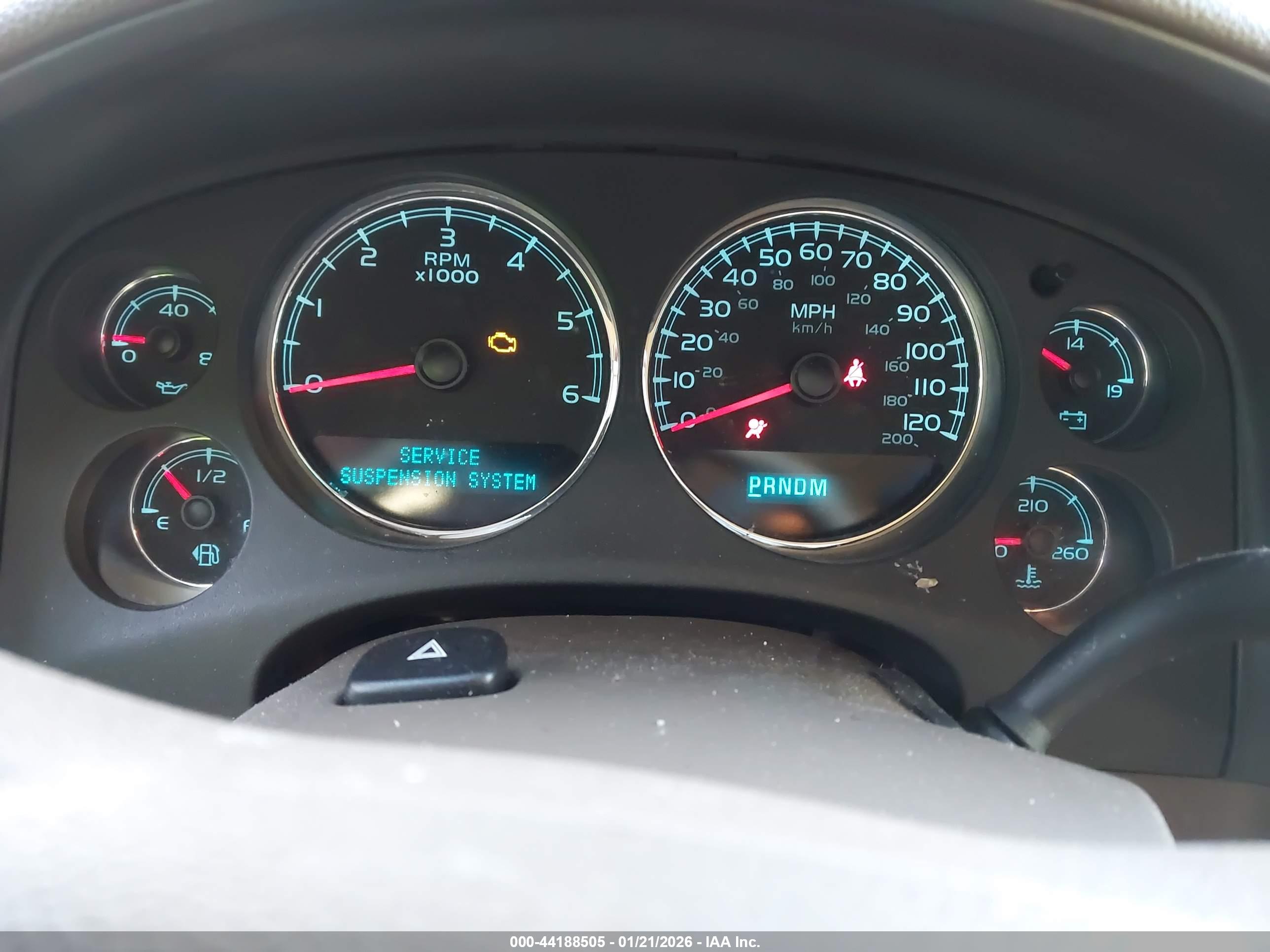 CHEVROLET TAHOE image 7