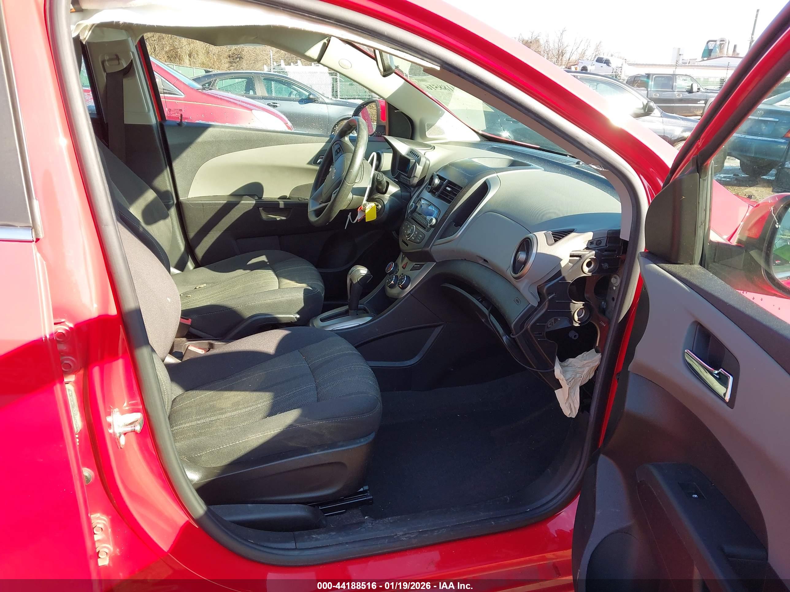 CHEVROLET SONIC image 5