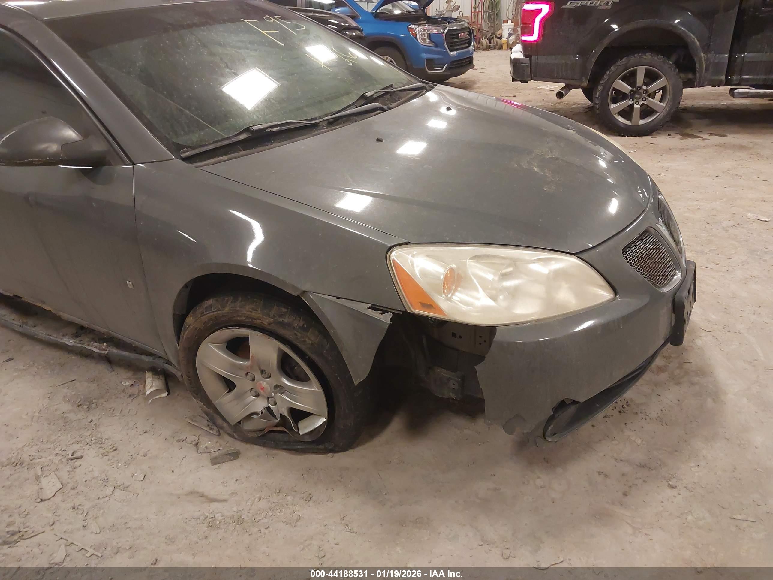PONTIAC G6 image 6
