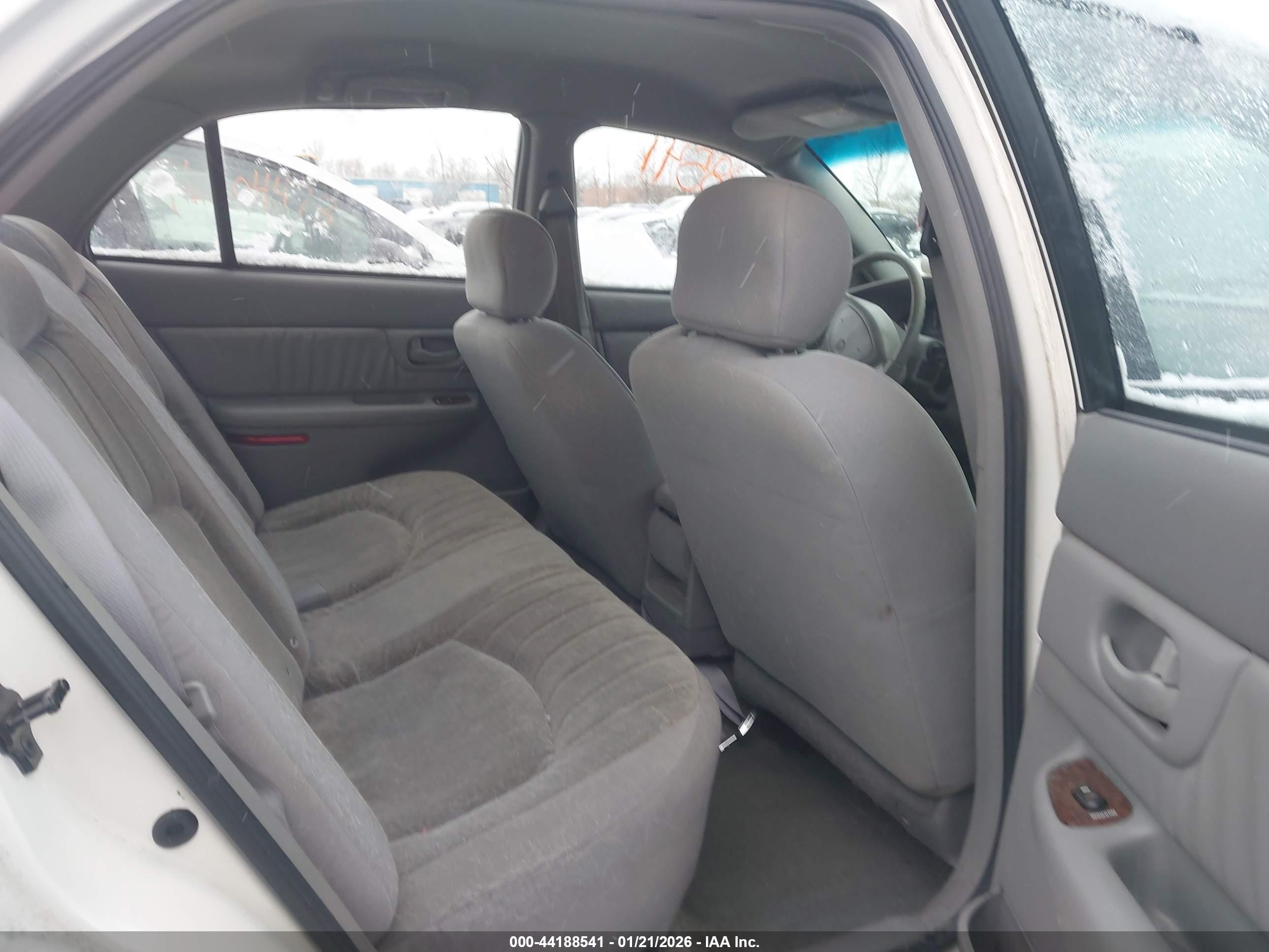 BUICK CENTURY image 8