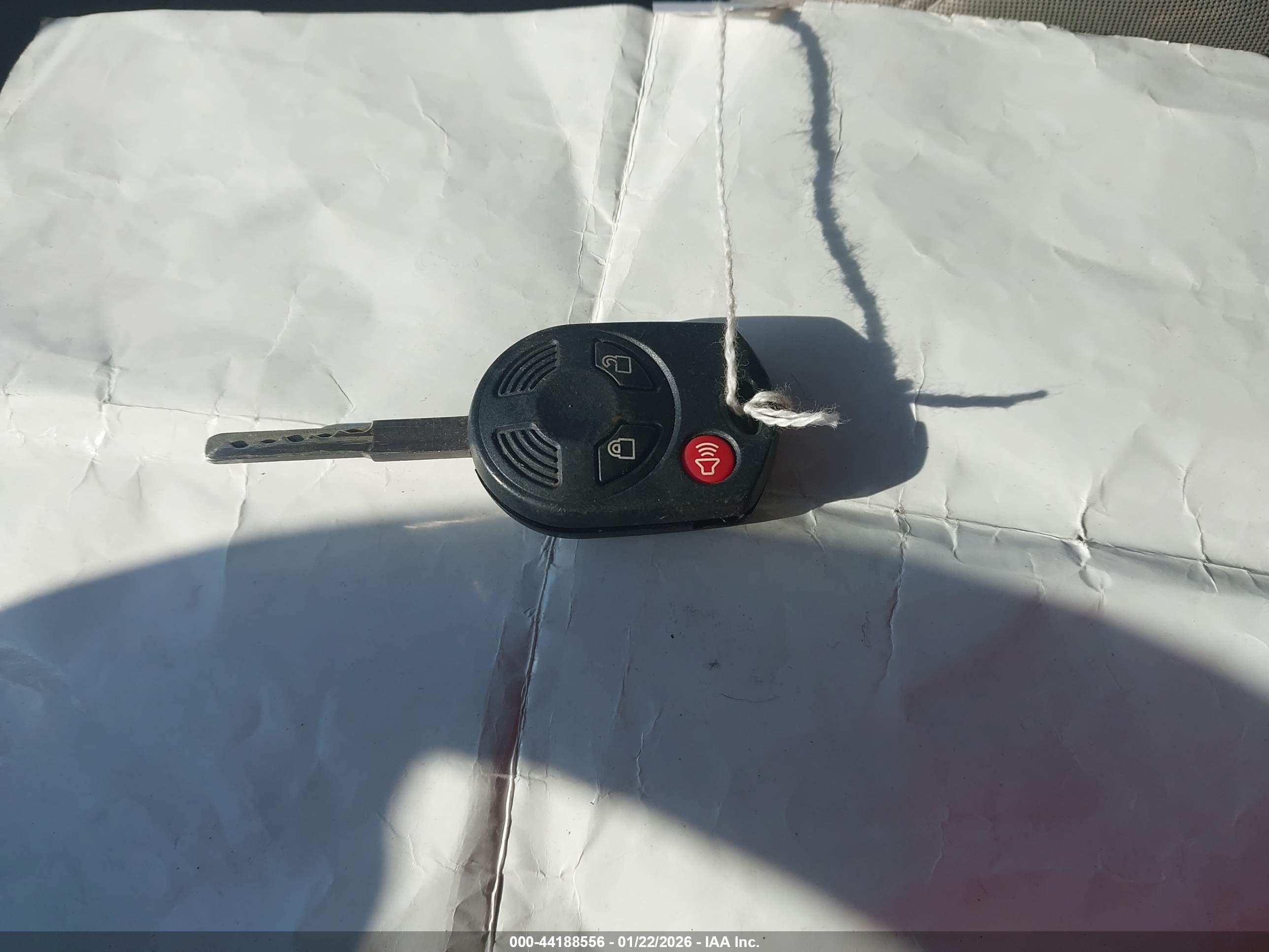 FORD ESCAPE image 11