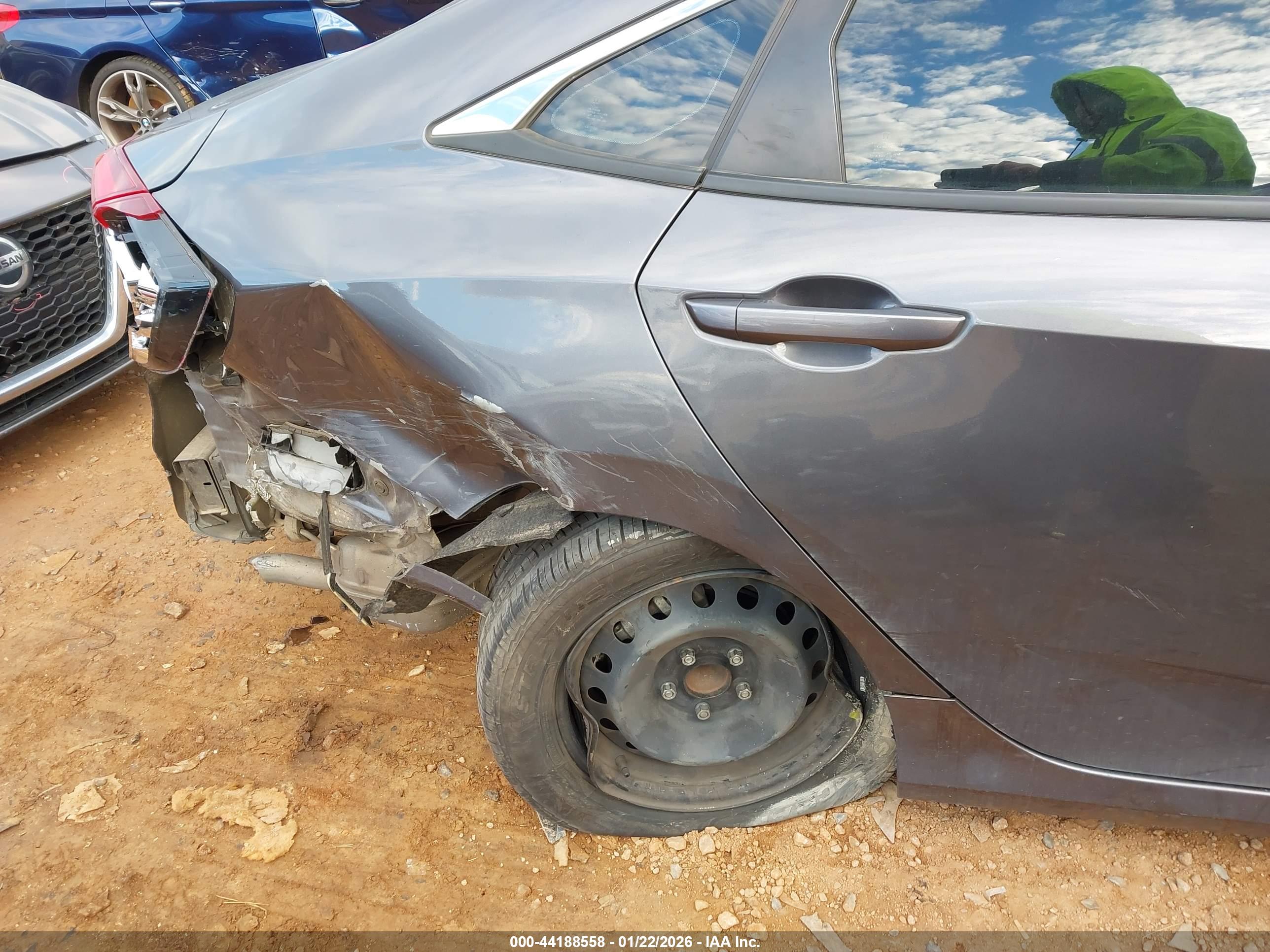 HONDA CIVIC image 6
