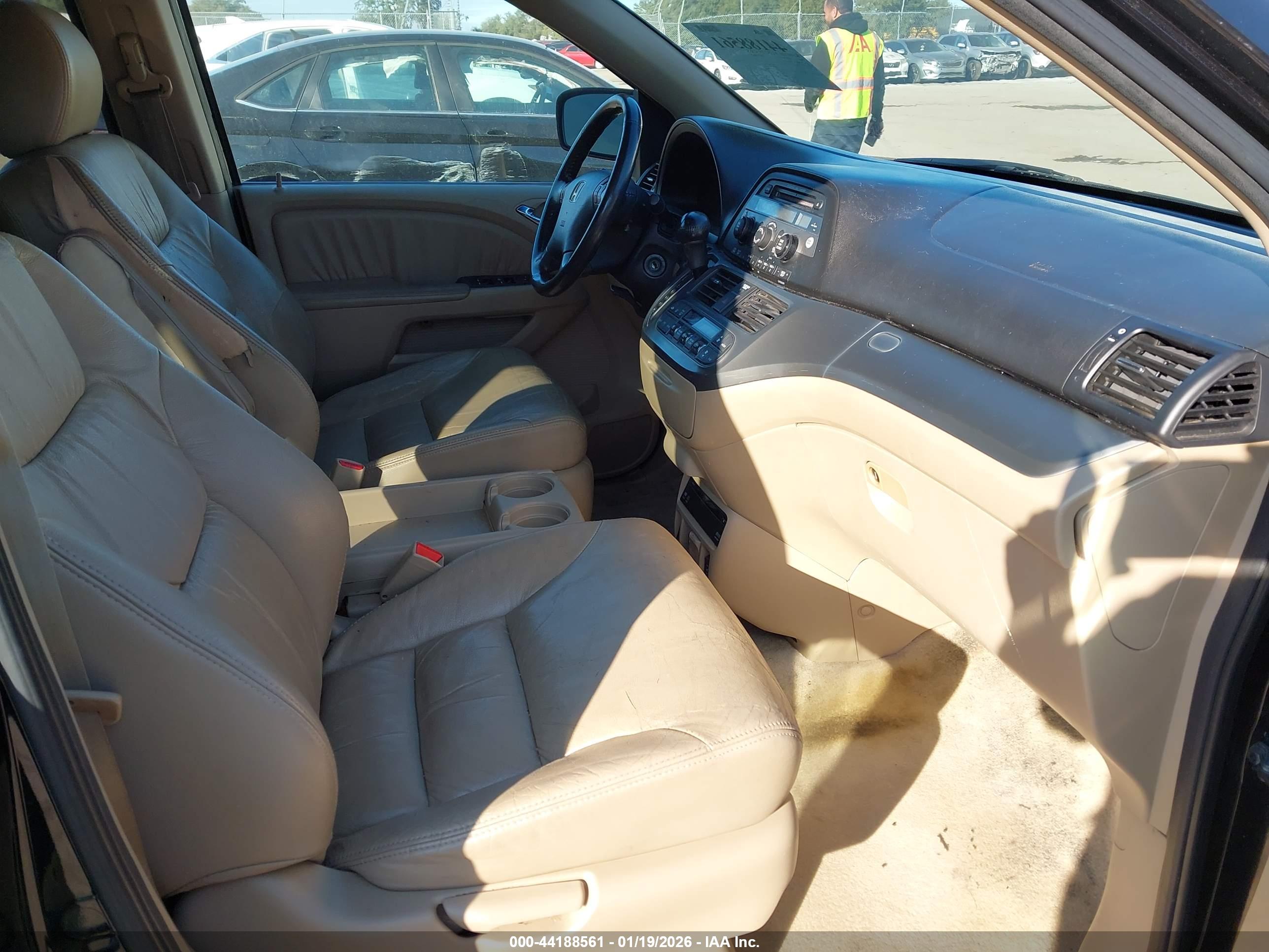 HONDA ODYSSEY image 5