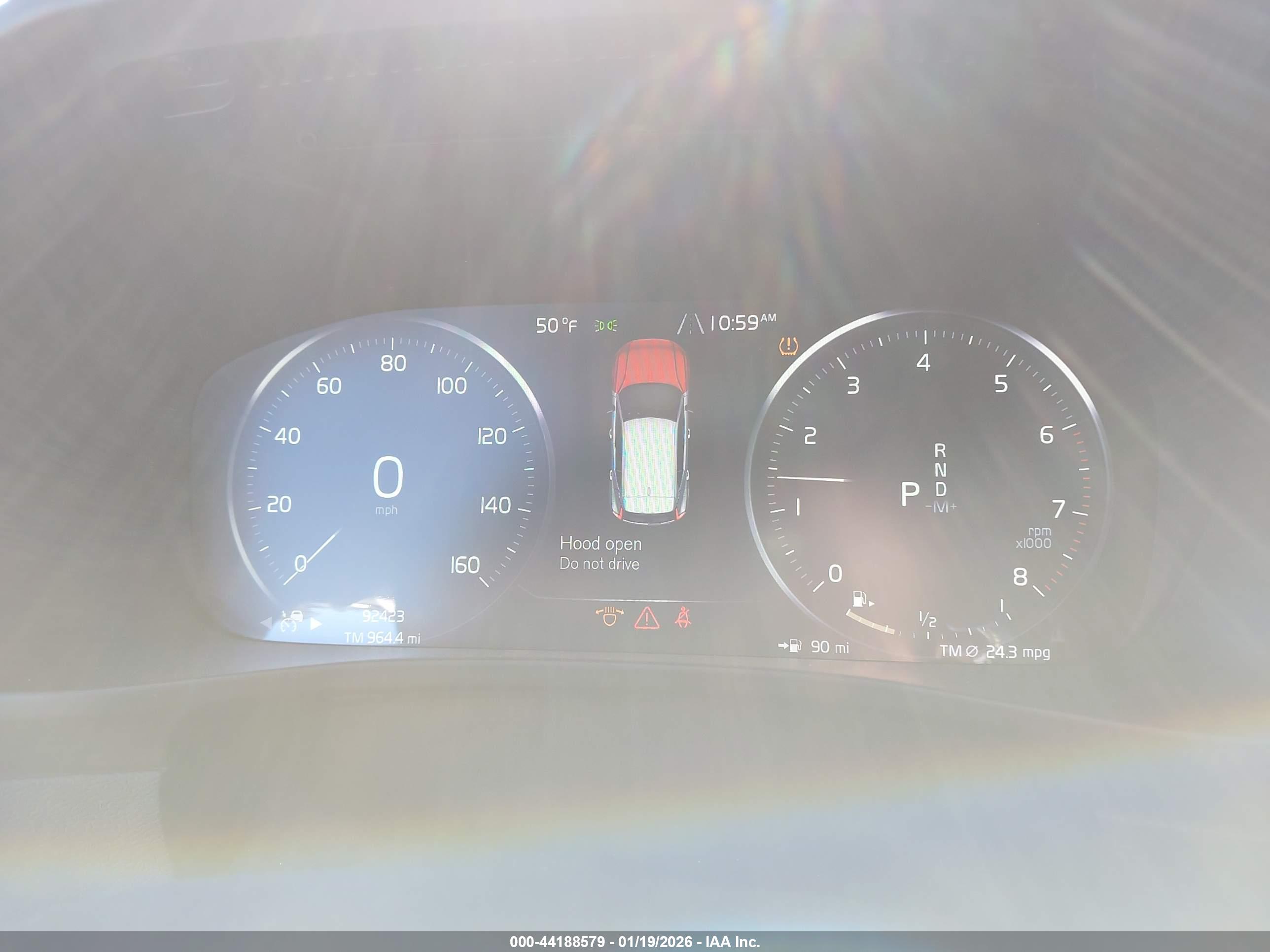 VOLVO XC40 image 7