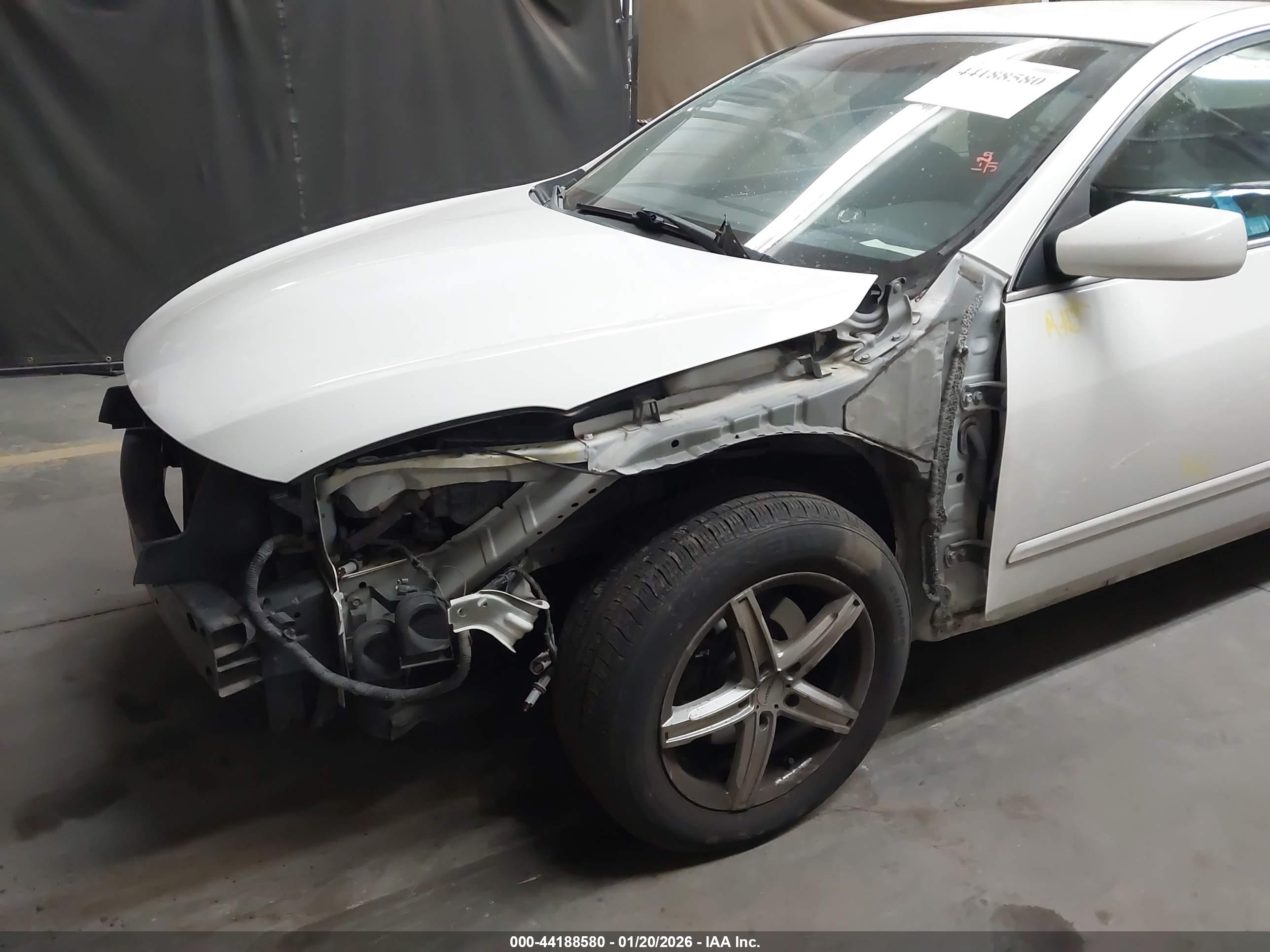 NISSAN ALTIMA image 6