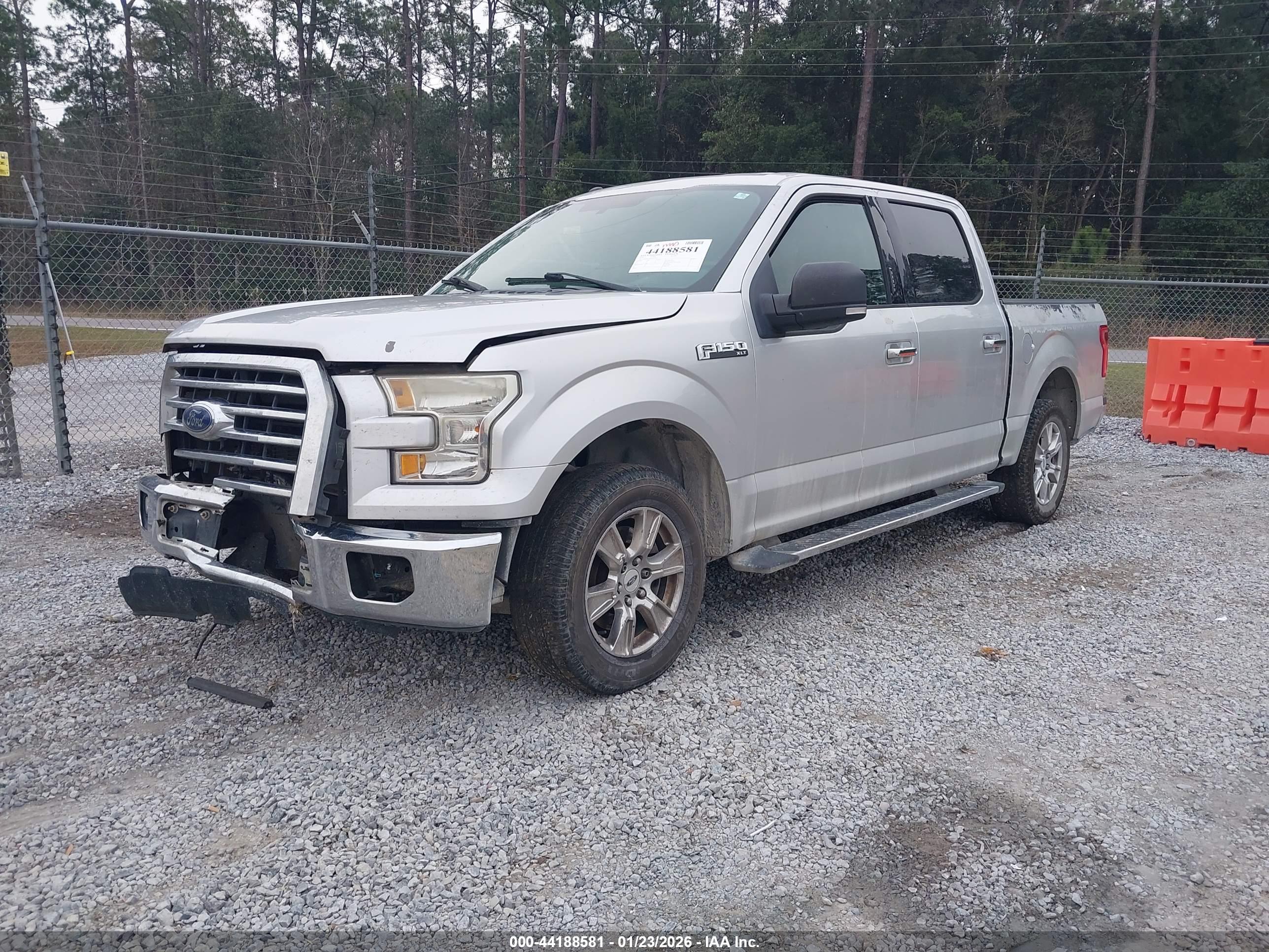 FORD F-150 image 2