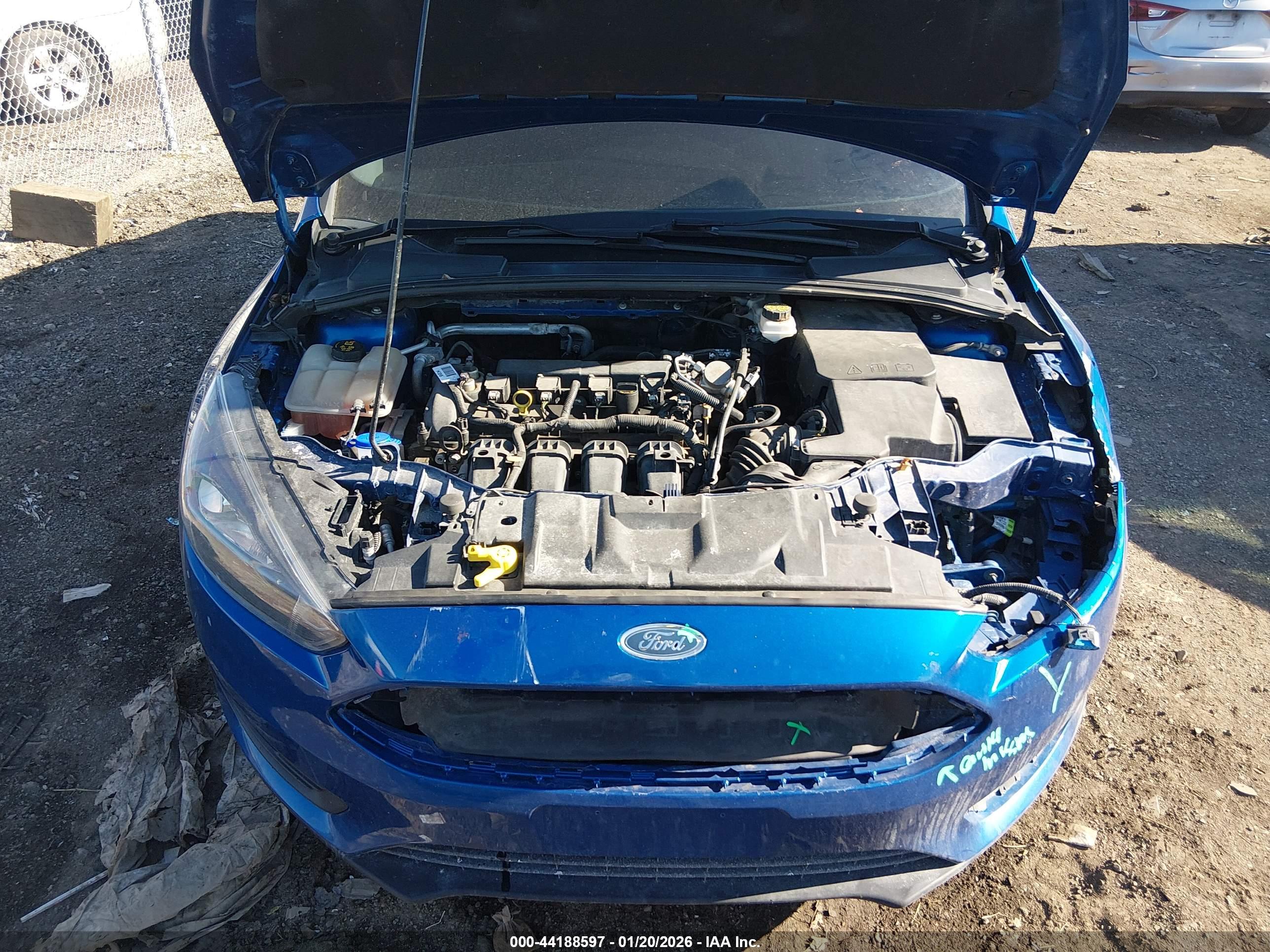 FORD FOCUS image 10