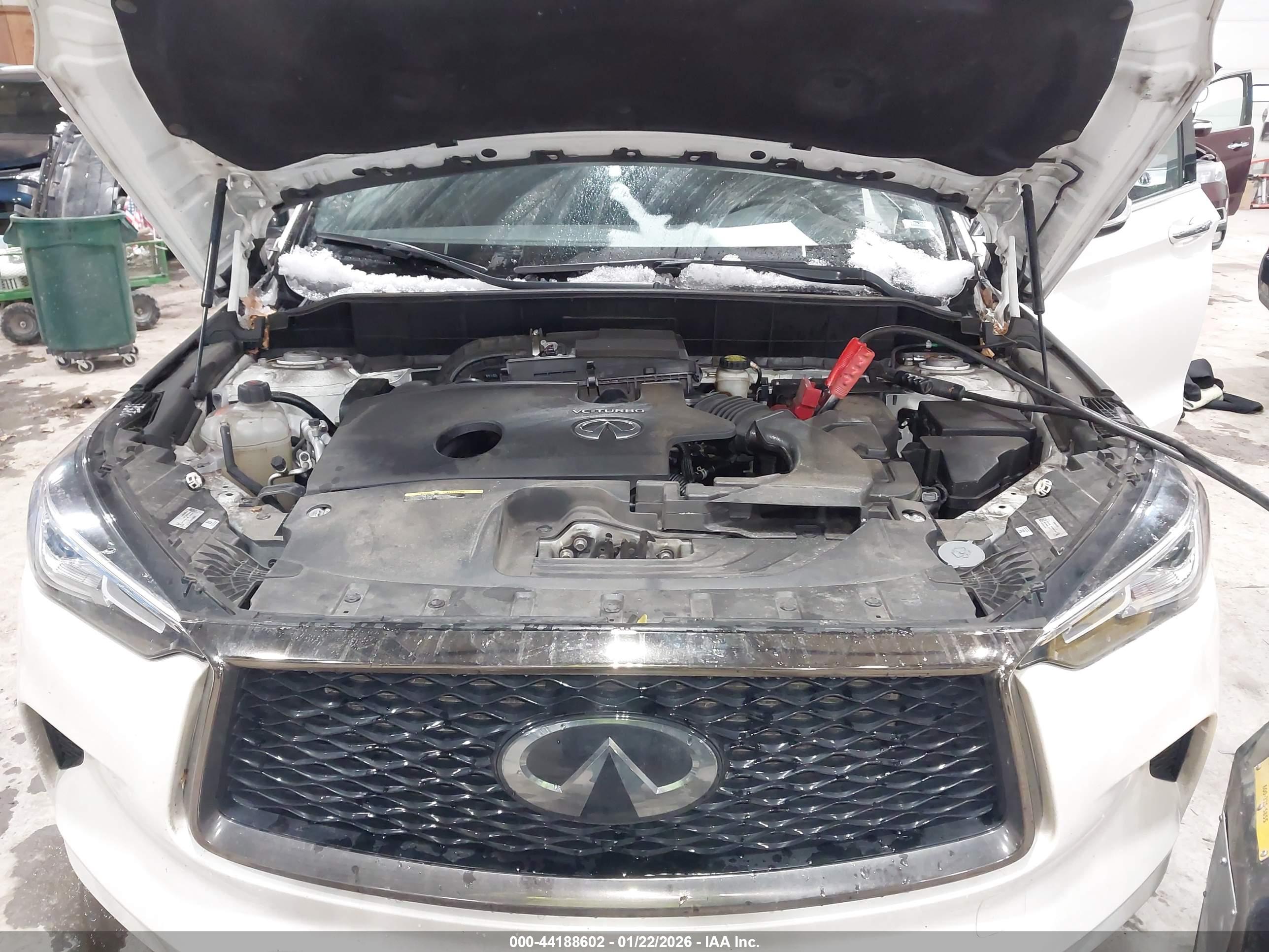 INFINITI QX50 image 10