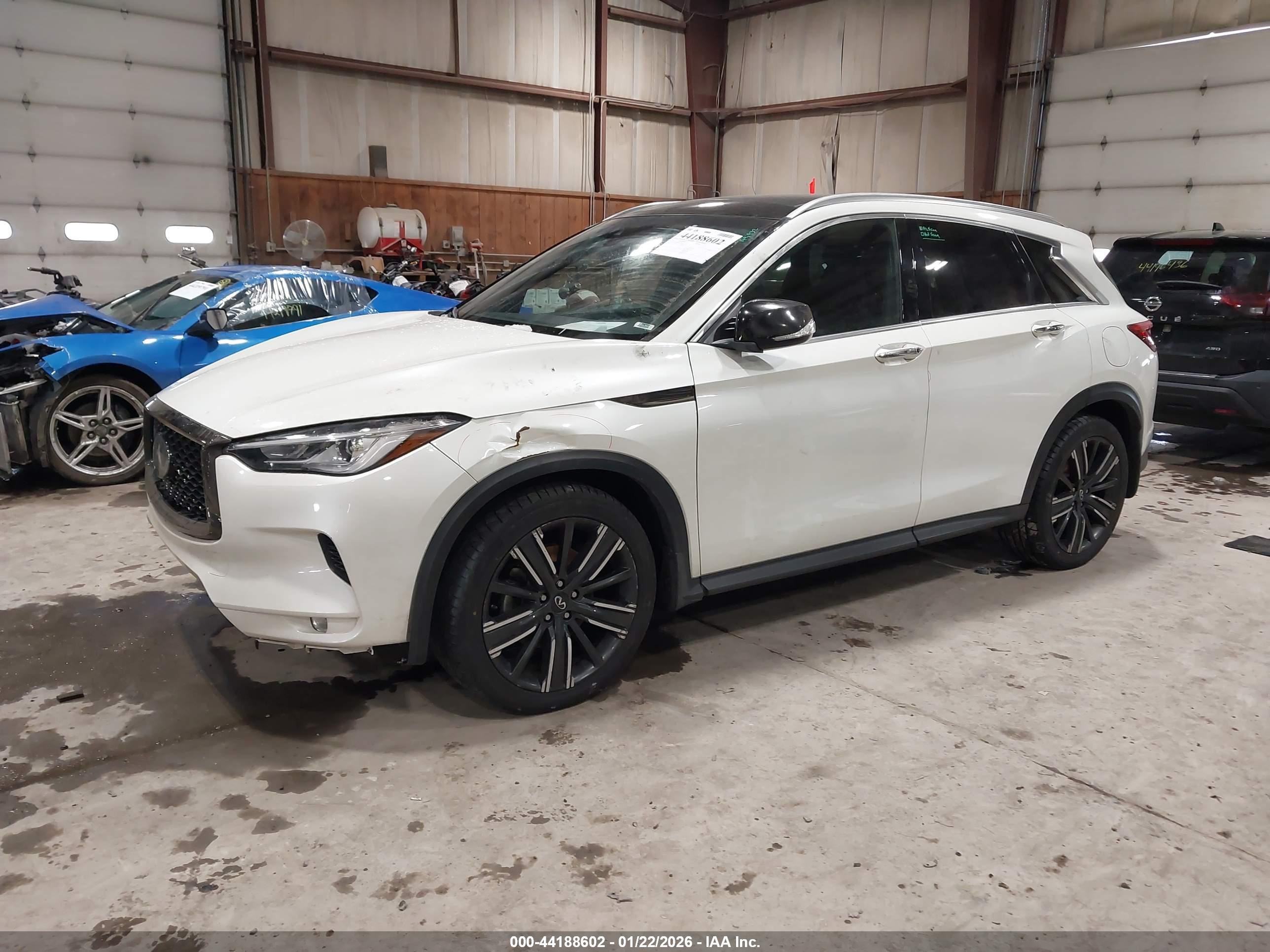 INFINITI QX50 image 2